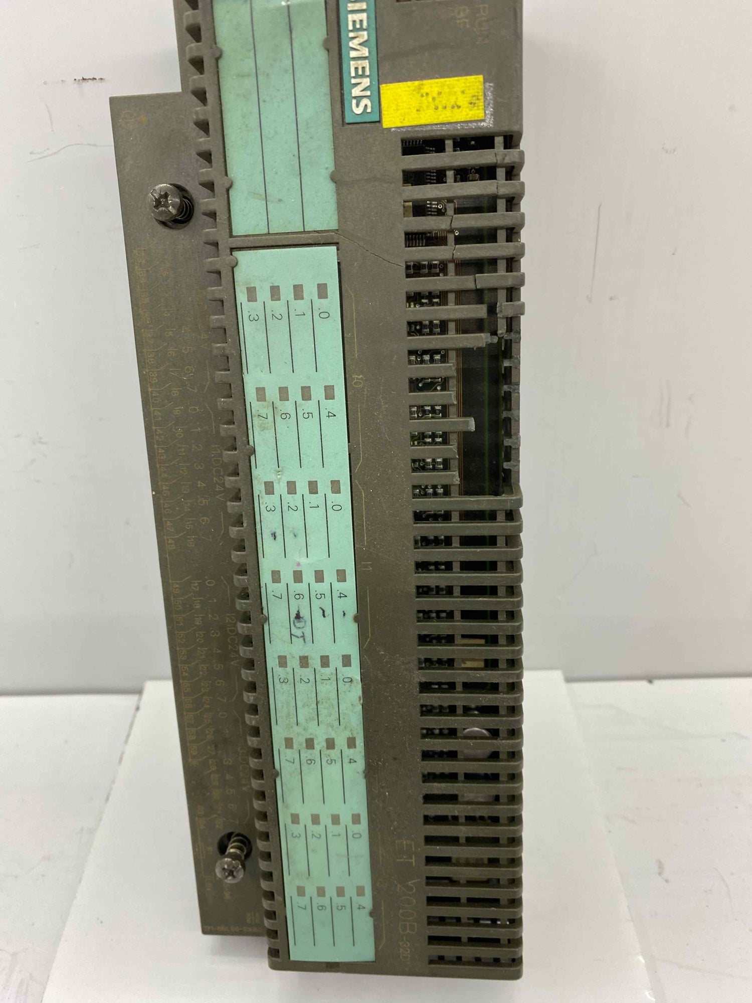 SIEMENS 6ES7 131-0BL00-0XB0 6ES7131-0BL00-0XB0  PLC MODUL