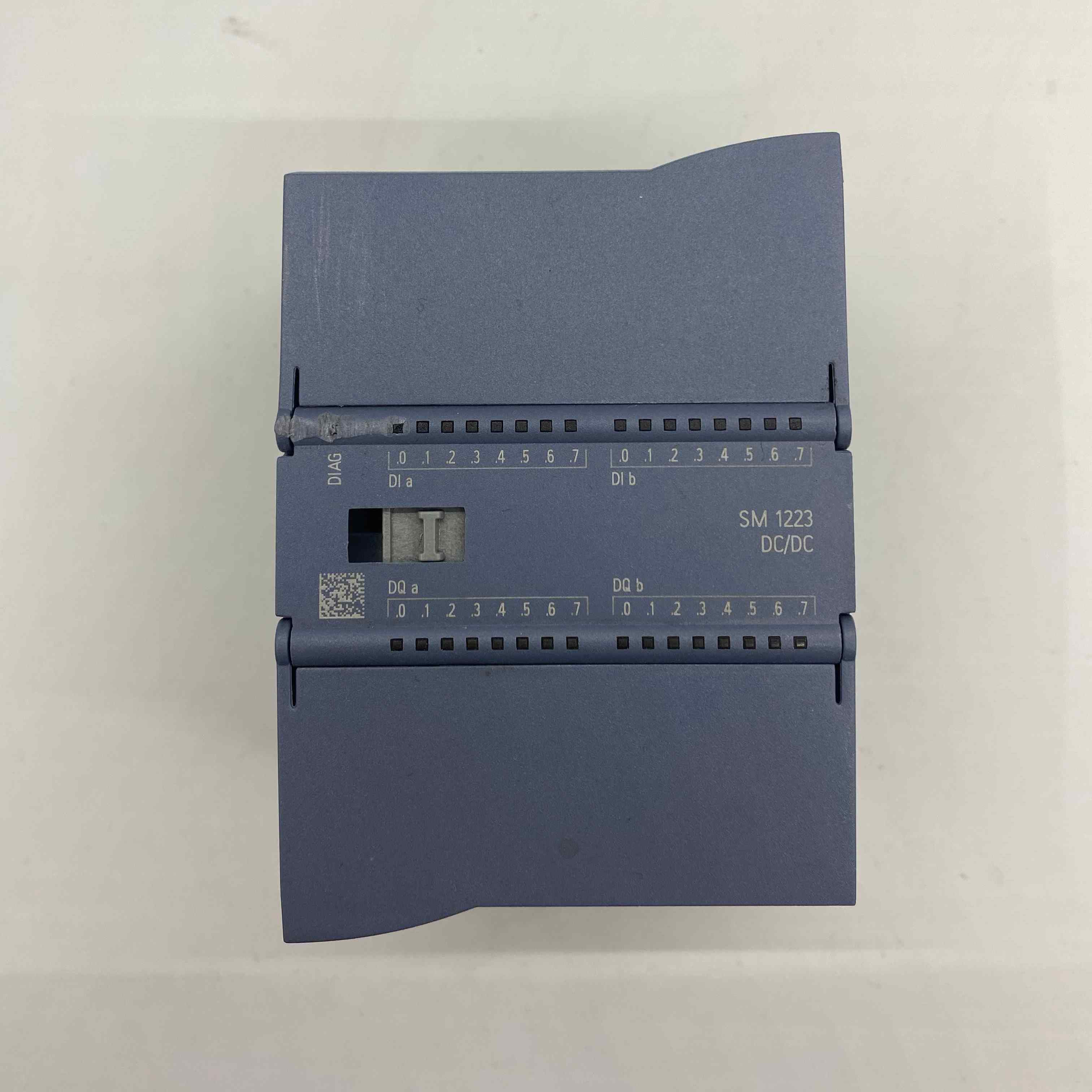 SIEMENS 6ES7223-1BL32-0XB0  PLC