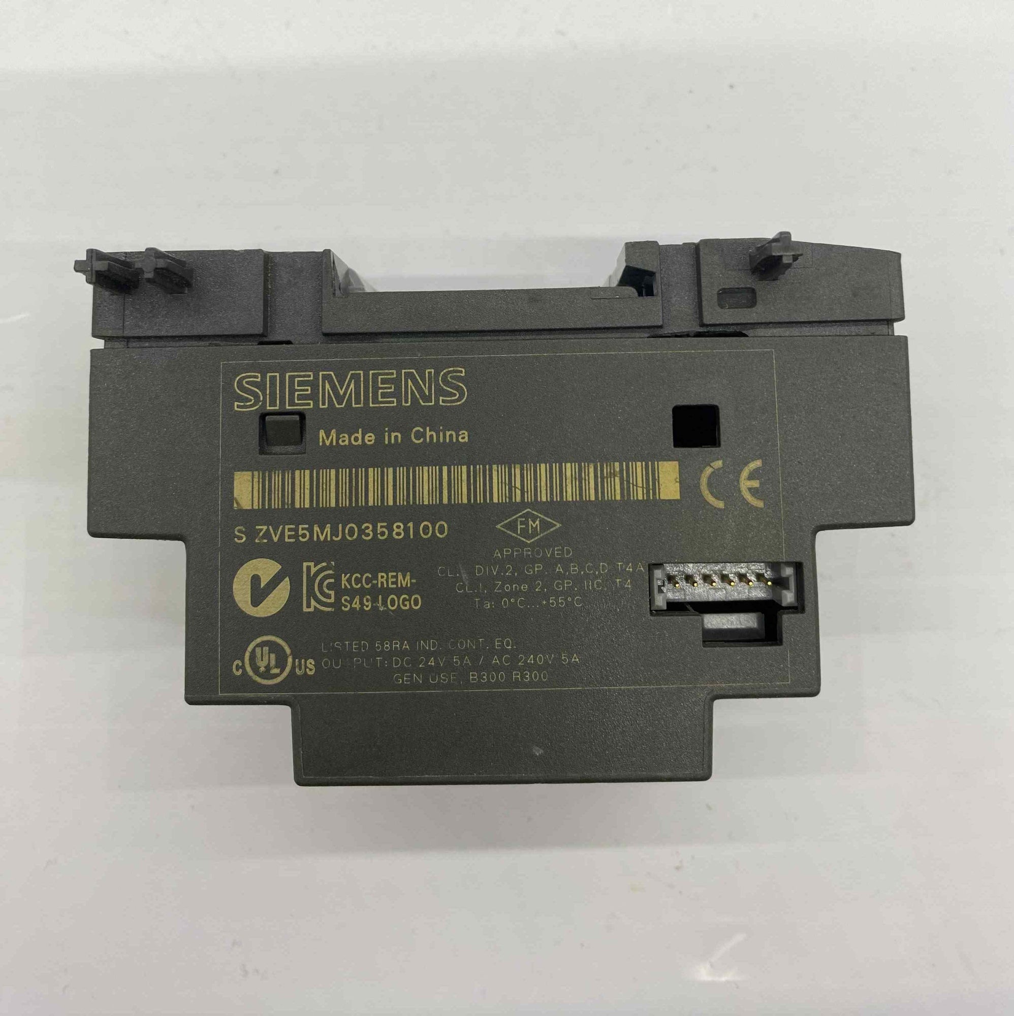 SIEMENS 6ED1055-1MB00-0BA1  PLC