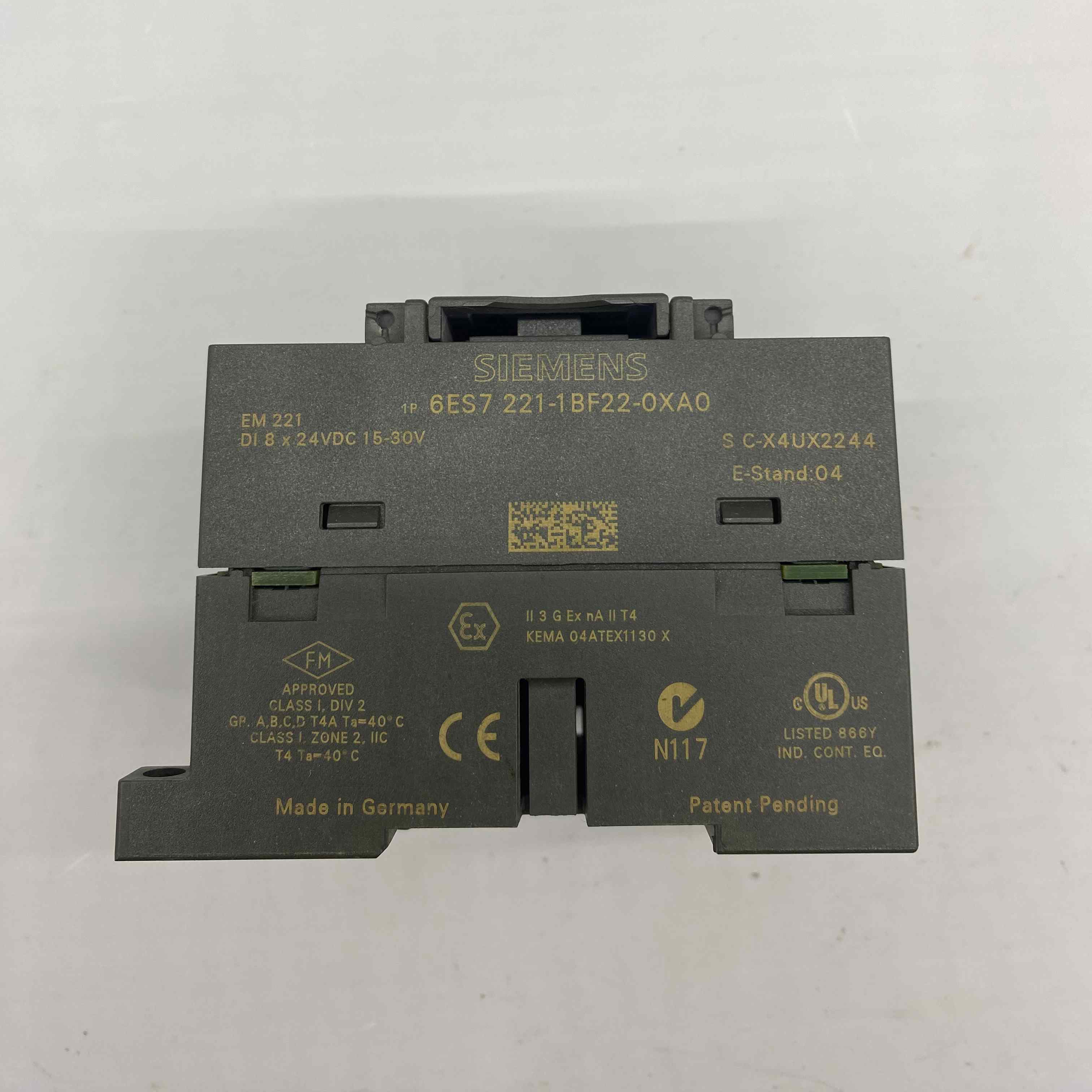 SIEMENS 6ES7221-1BF22-0XA0  PLC