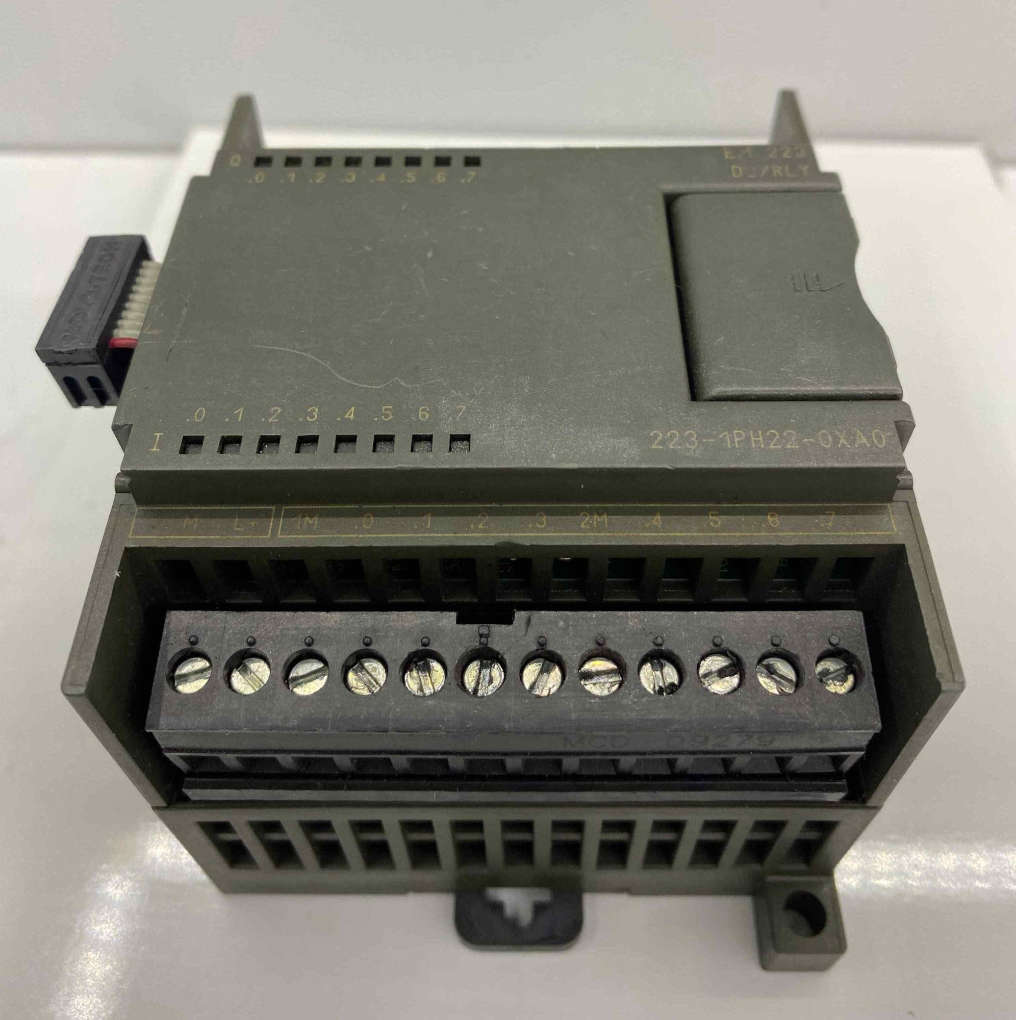 SIEMENS 6ES7 223-1PH22-0XA0 6ES7223-1PH22-0XA0  PLC MODUL