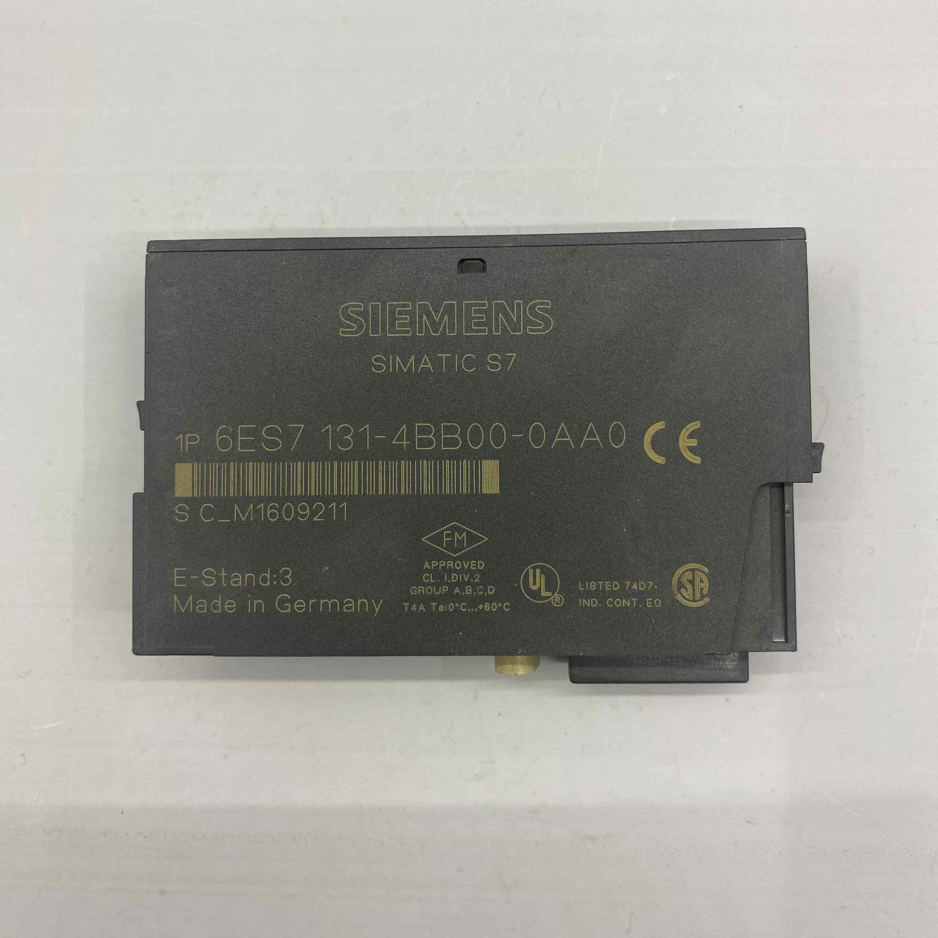 SIEMENS 6ES7131-4BB00-0AA0  PLC