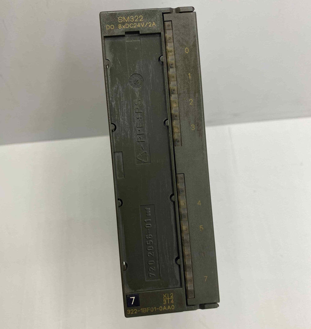 SIEMENS 6ES7322-1BF01-0AA0  PLC