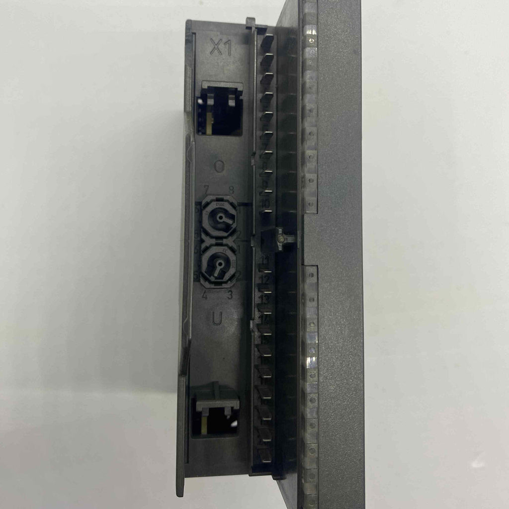 SIEMENS 6ES7335-7HG02-0AB0  PLC