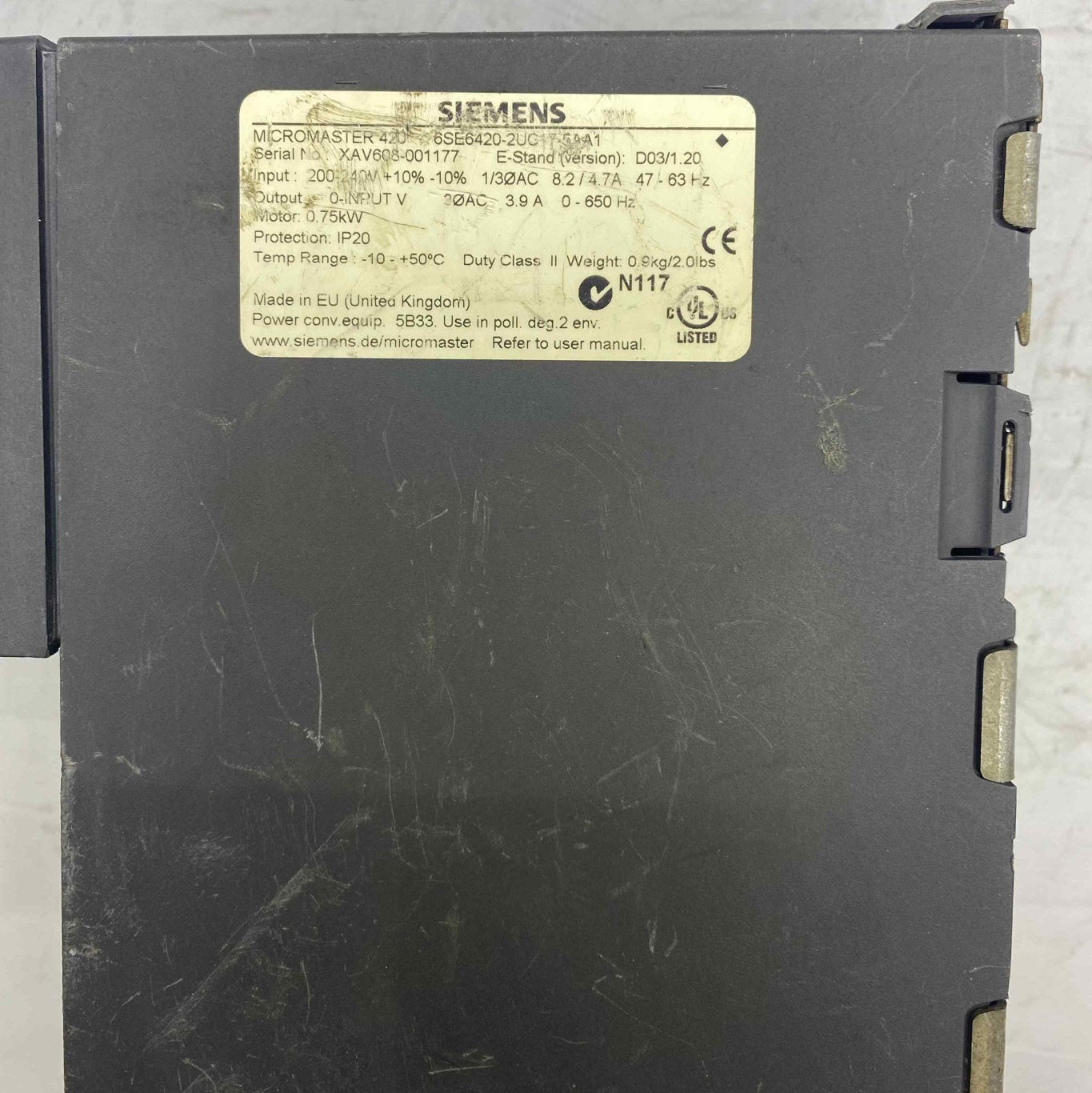 SIEMENS 6SE6420-2UC17-5AA1 0.75KW 220V SÜRÜCÜ
