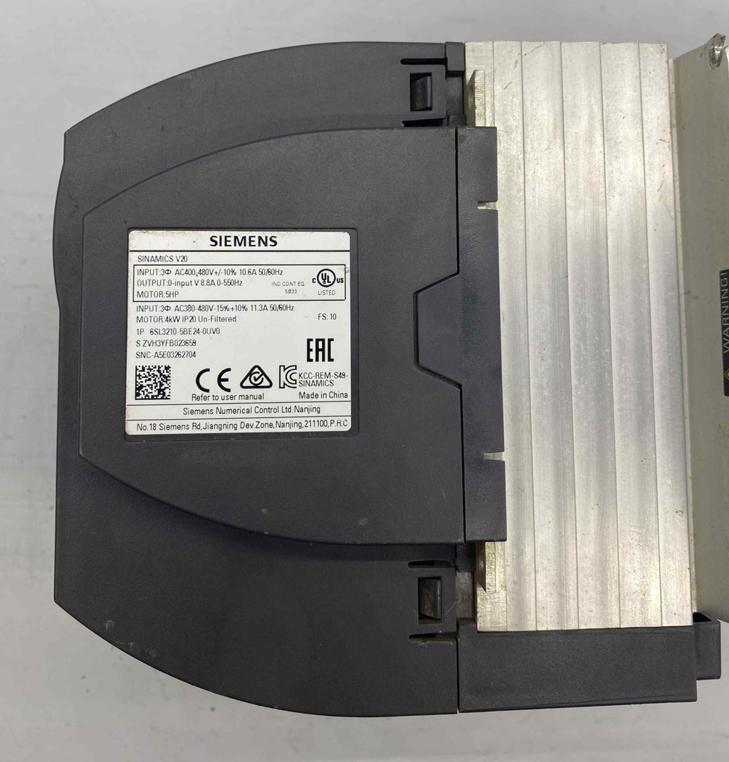SIEMENS 6SE3210-5BE24-0UV0 4KW 380V SÜRÜCÜ