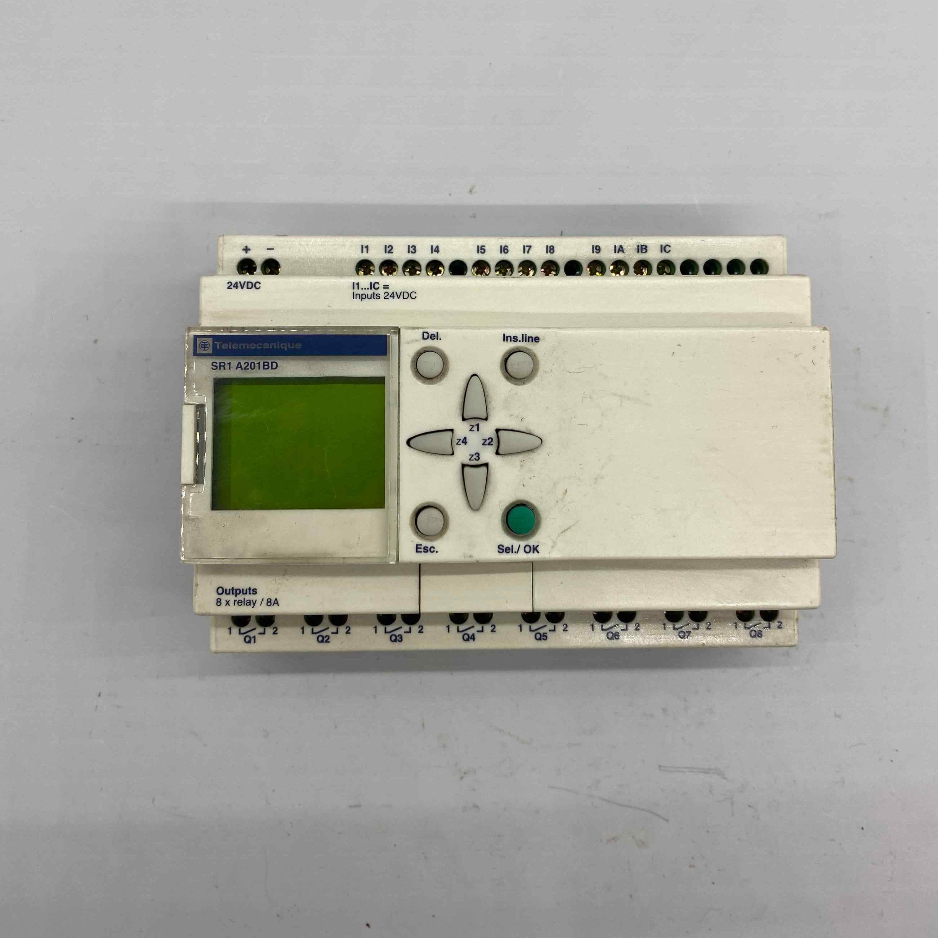 TELEMECANİGUE SR1 A201BD  PLC