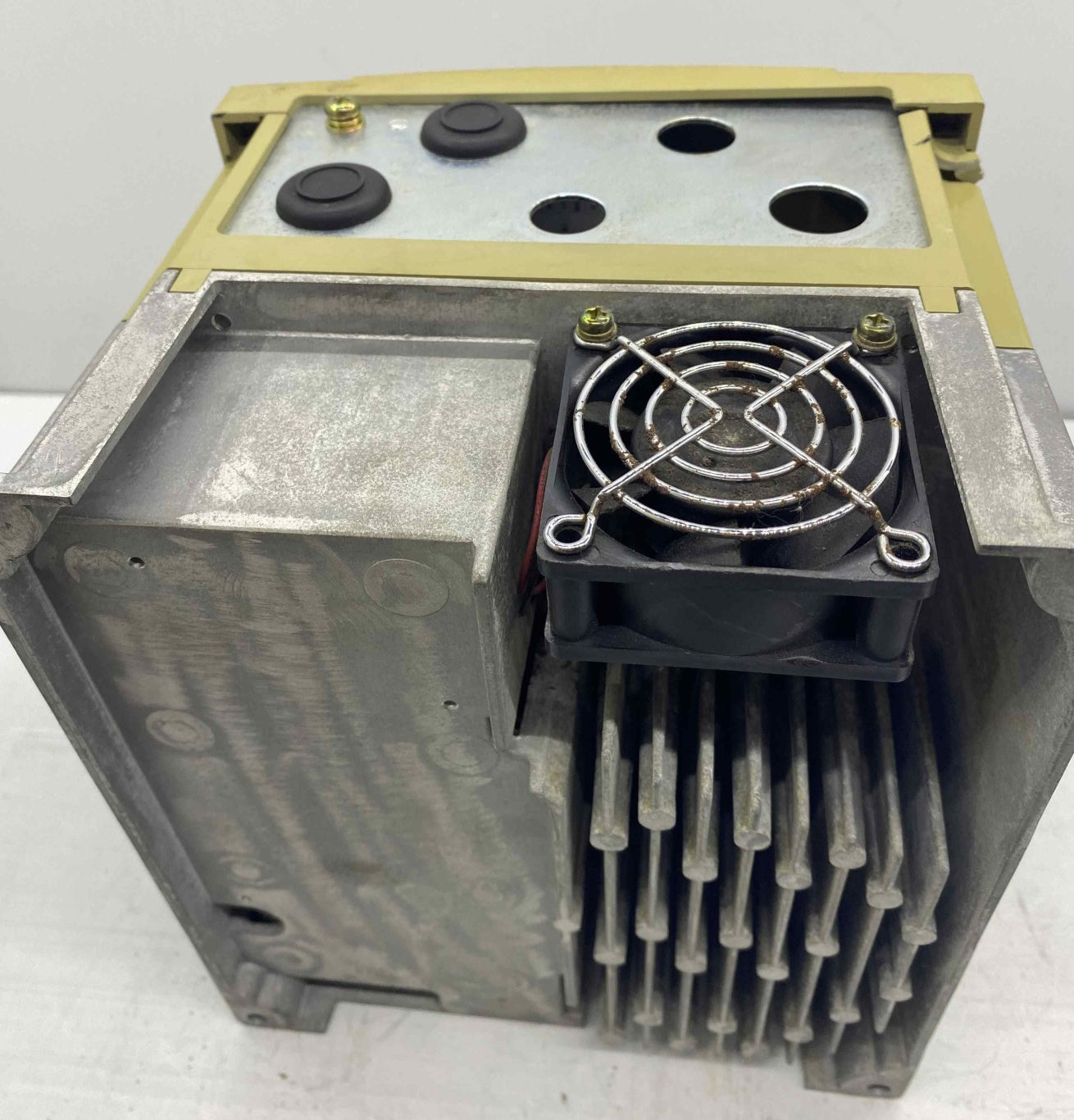 TELEMECANİQUE ATV18U54N4  3KW 380V  SÜRÜCÜ