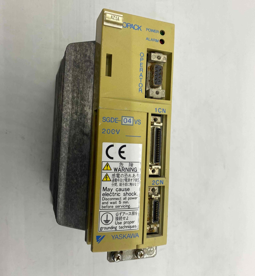YASKAWA SGDE-04VS 0.40KW 220V  SERVO SÜRÜCÜ