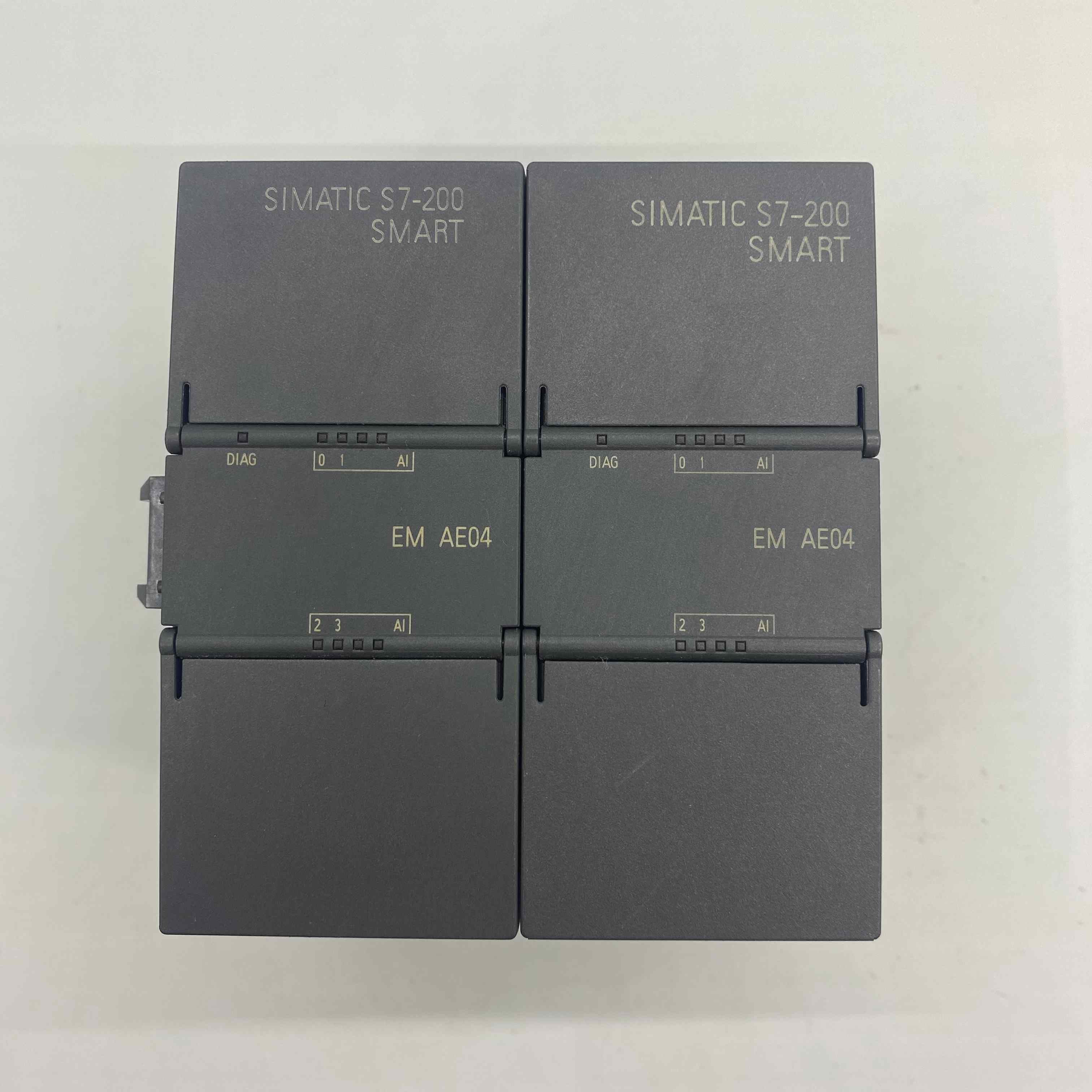 SIEMENS 6ES7288-3AE04-0AA0  PLC