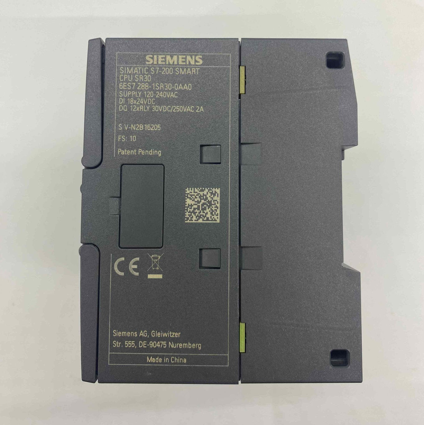 SIEMENS 6ES7288-1SR30-0AA0  PLC