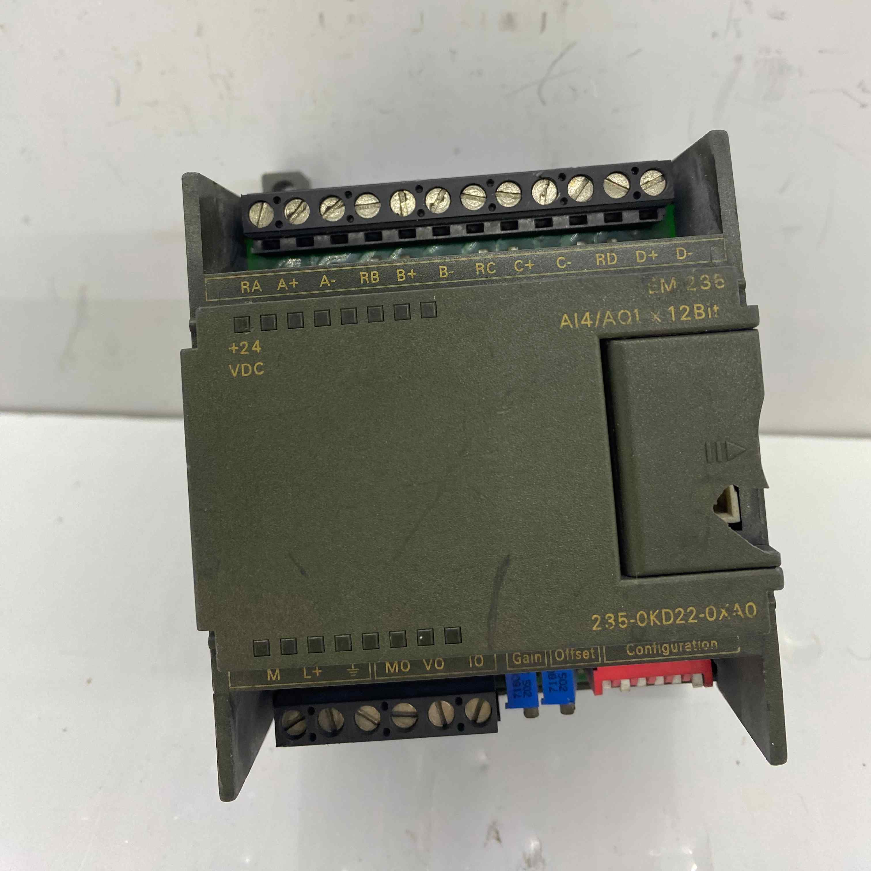 SIEMENS 6ES7 235-0KD22-0XA0 6ES7235-0KD22-0XA0  PLC MODUL