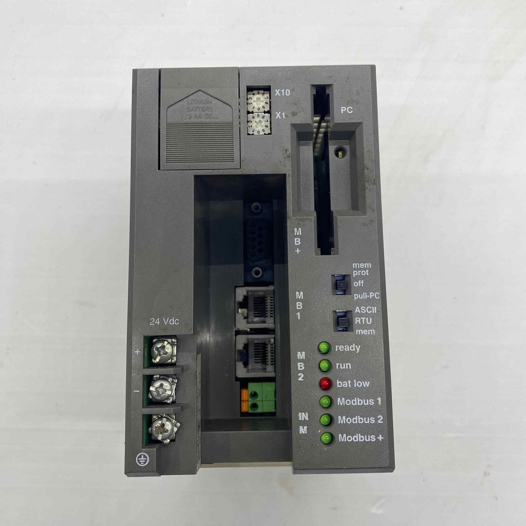 SCHNEİDER PC-E984-265 CPU PLC