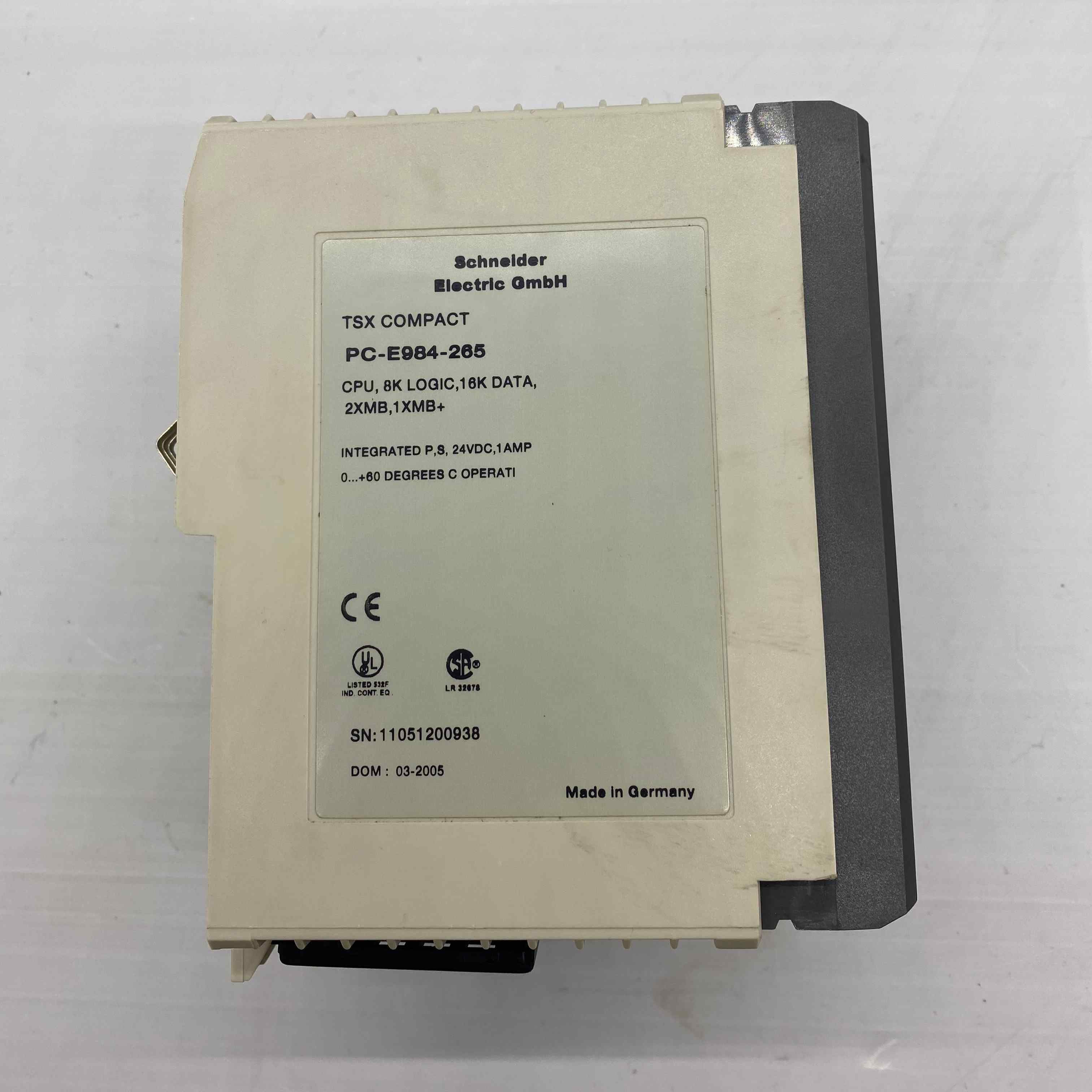 SCHNEİDER PC-E984-265 CPU PLC