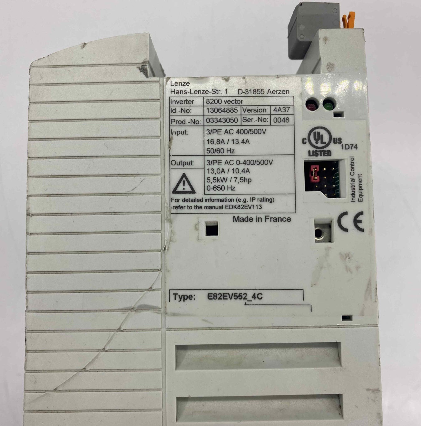 LENZE E82EV552-4C  5.5KW 380V TEST YAPILDI   SERVO SÜRÜCÜ