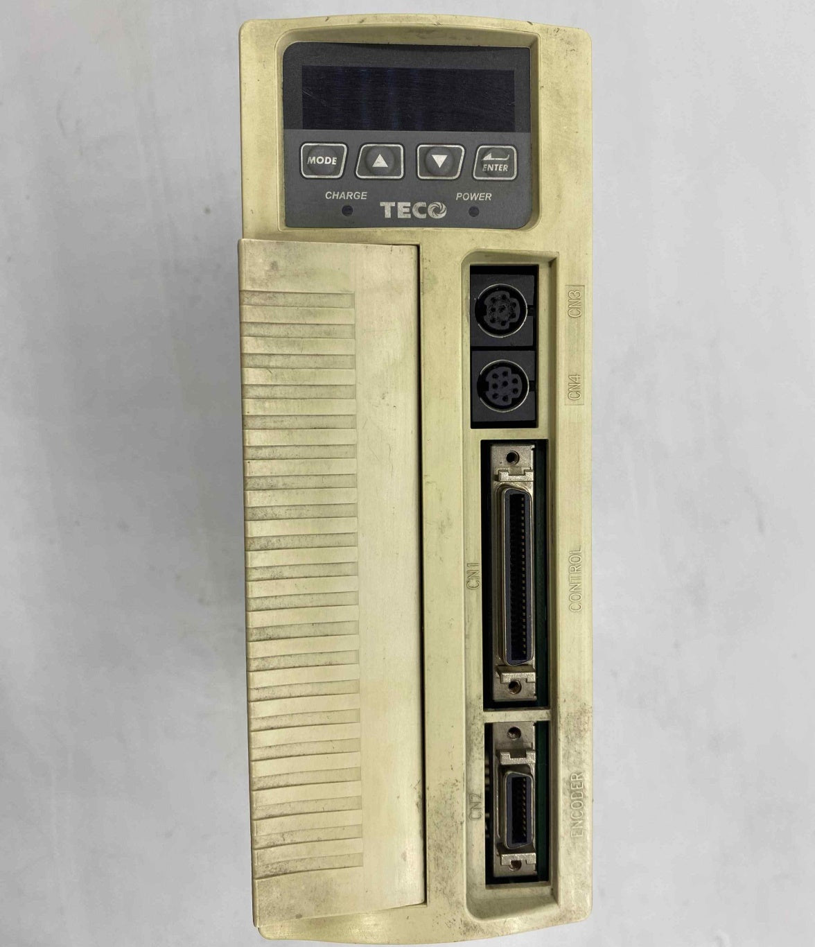 TECO  - JSDA-20A  SERVO SÜRÜCÜ