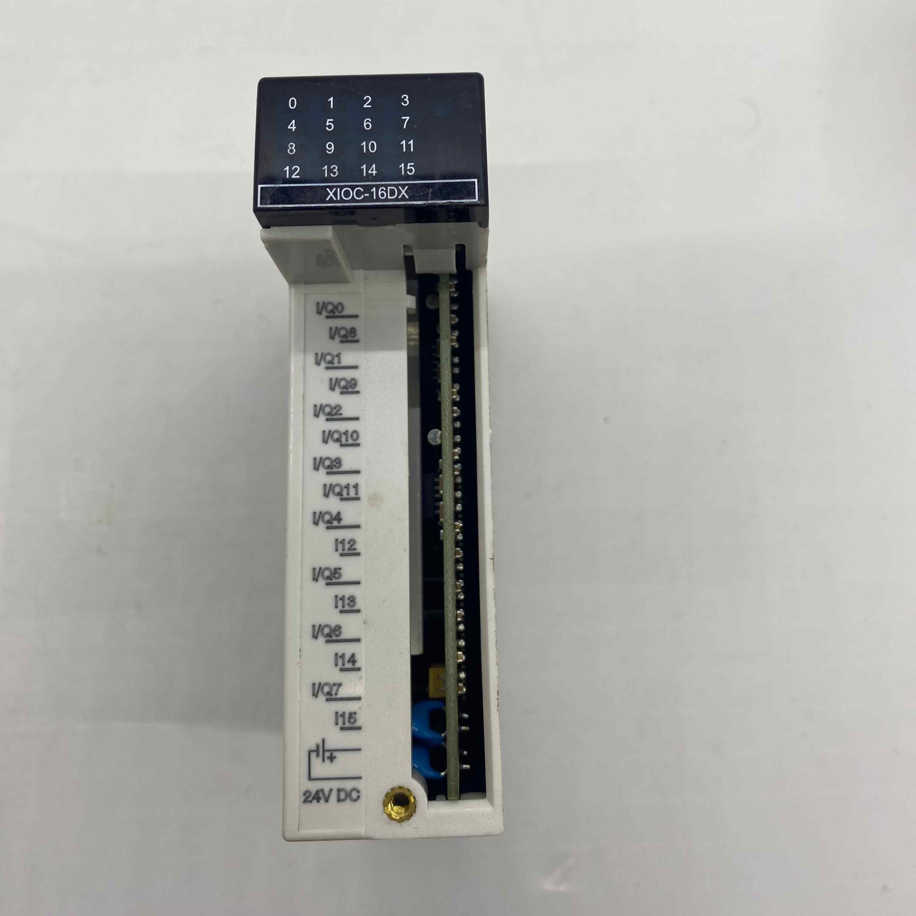 EATON XIOC-16DX  PLC