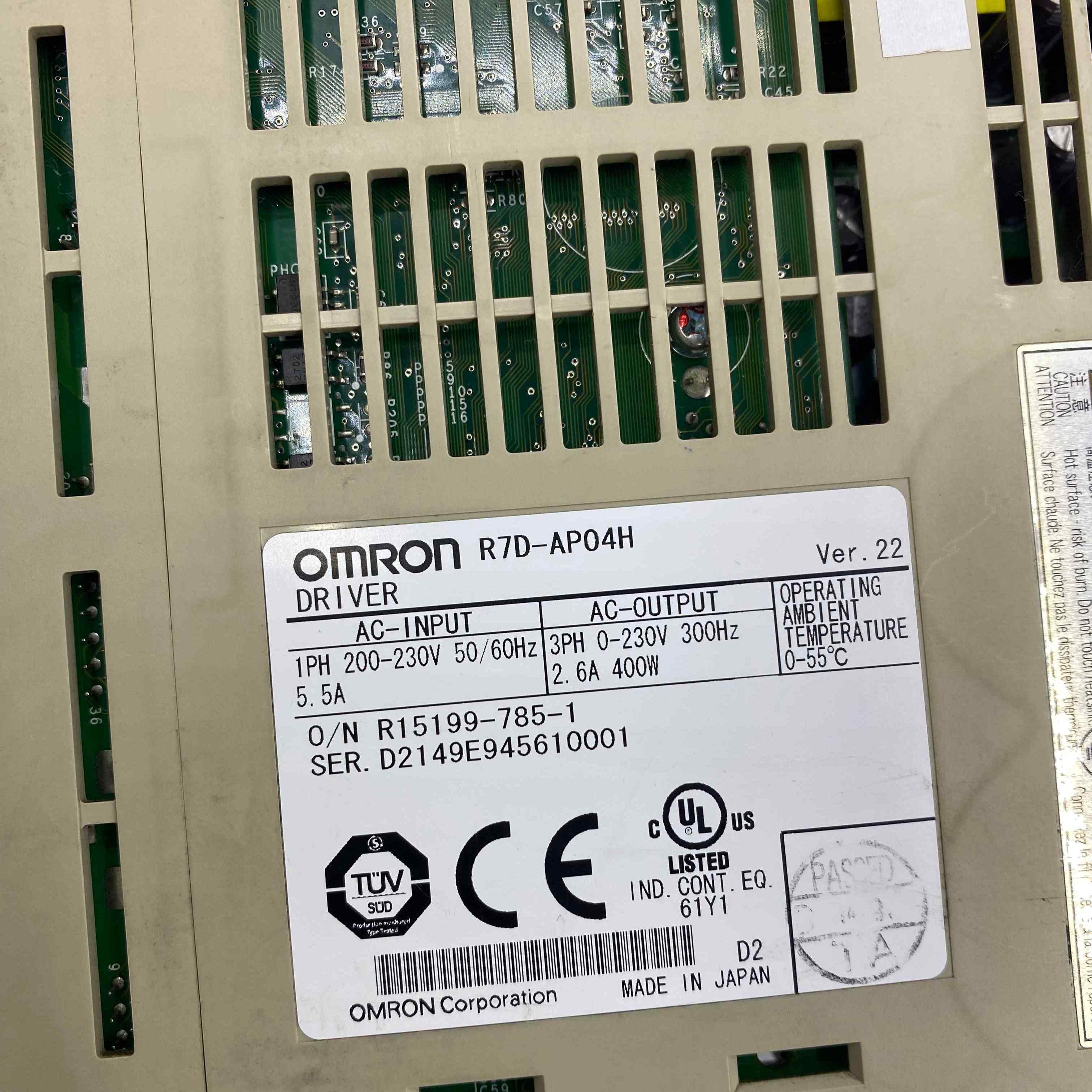 OMRON R7D-AP04H 0.4KW 220V SERVO SÜRÜCÜ