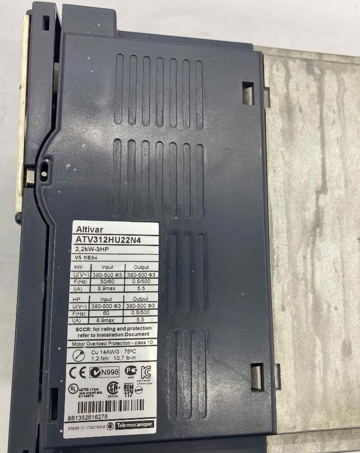 TELEMECANİQUE ATV312HU22N4  2.2KW 380V  SÜRÜCÜ