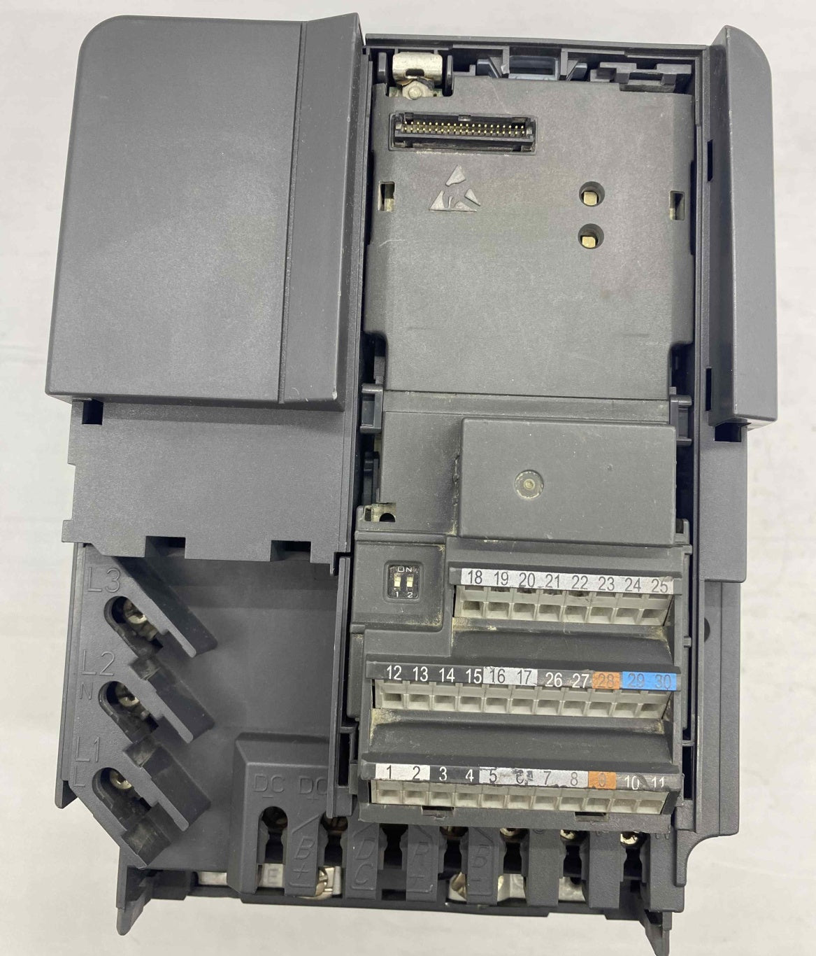 SIEMENS 6SE6440-2UD23-0BA1 3KW 380V SÜRÜCÜ