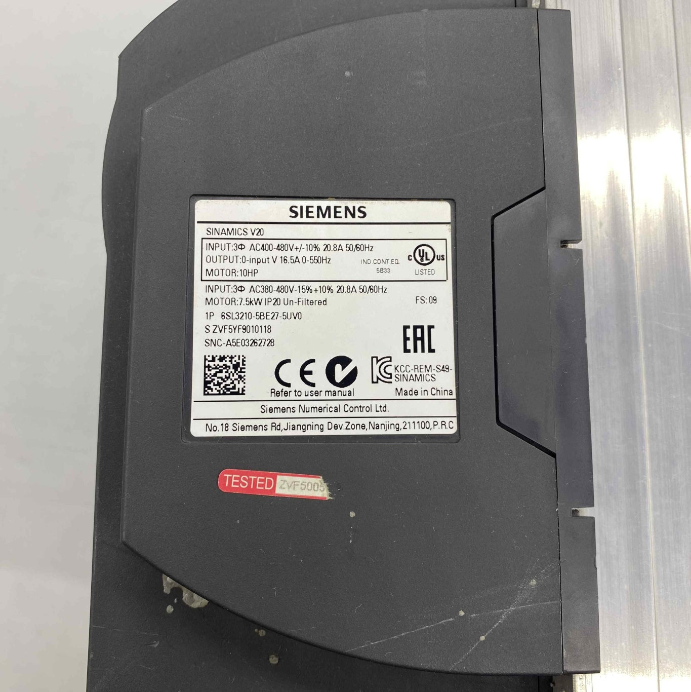 SIEMENS 6SL3210-5BE27-5UV0 7.5KW 380V SÜRÜCÜ