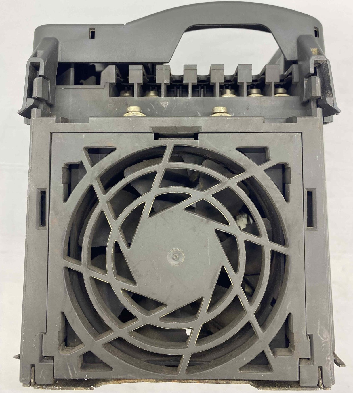 SIEMENS 6SE6 420-2UD23-0BA1 6SE6420-2UD23-0BA1 3KW 380V  SÜRÜCÜ
