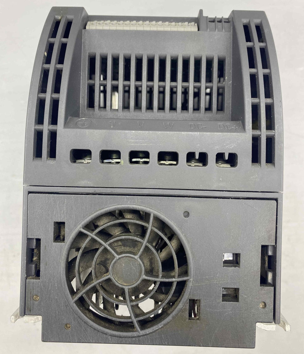 SIEMENS 6SE3 210-5BE23-0UV0 6SE3210-5BE23-0UV0 3KW 380V  SÜRÜCÜ