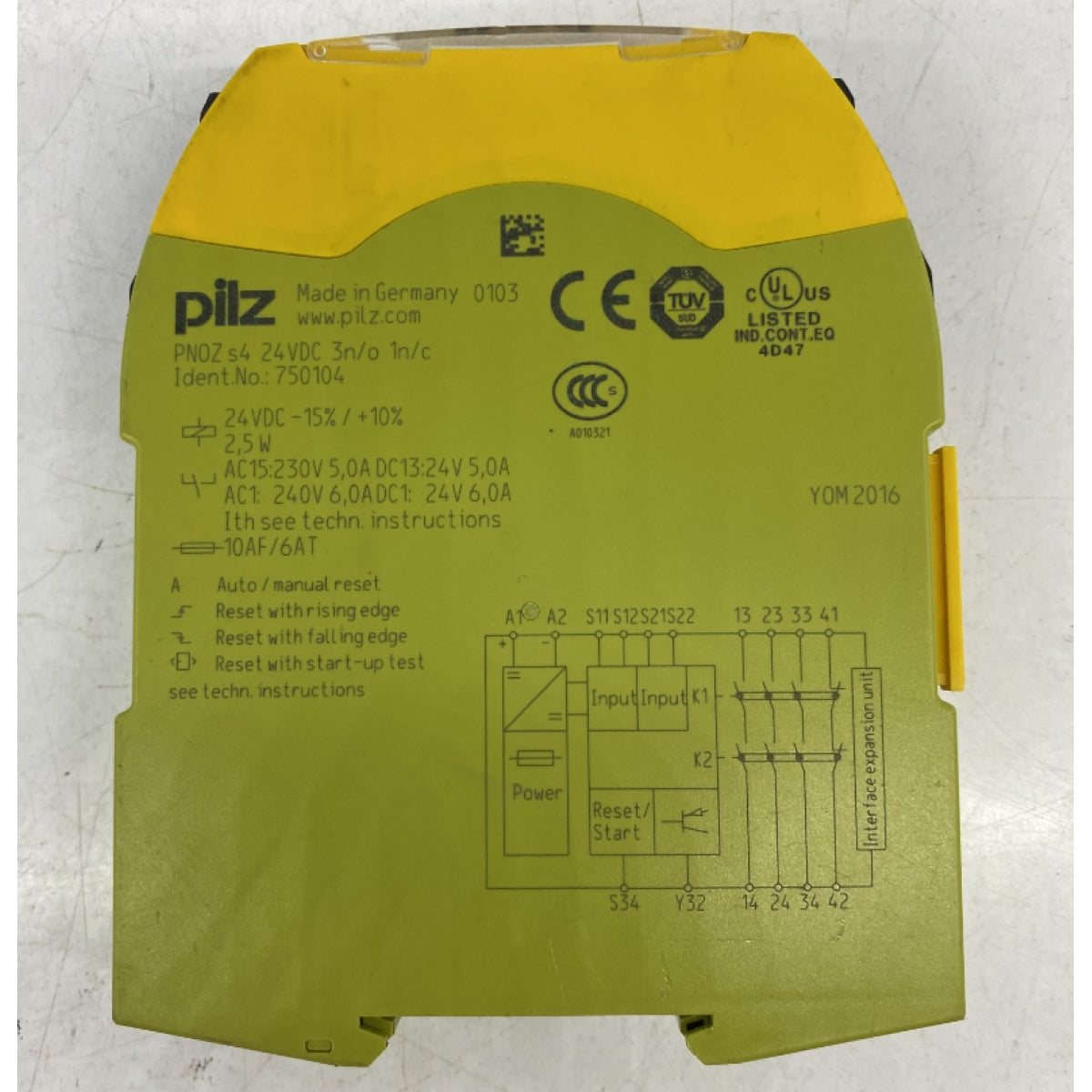 PILZ PNOZ S4 24VDC 3N/0 1N/C  EMNİYET RÖLESİ