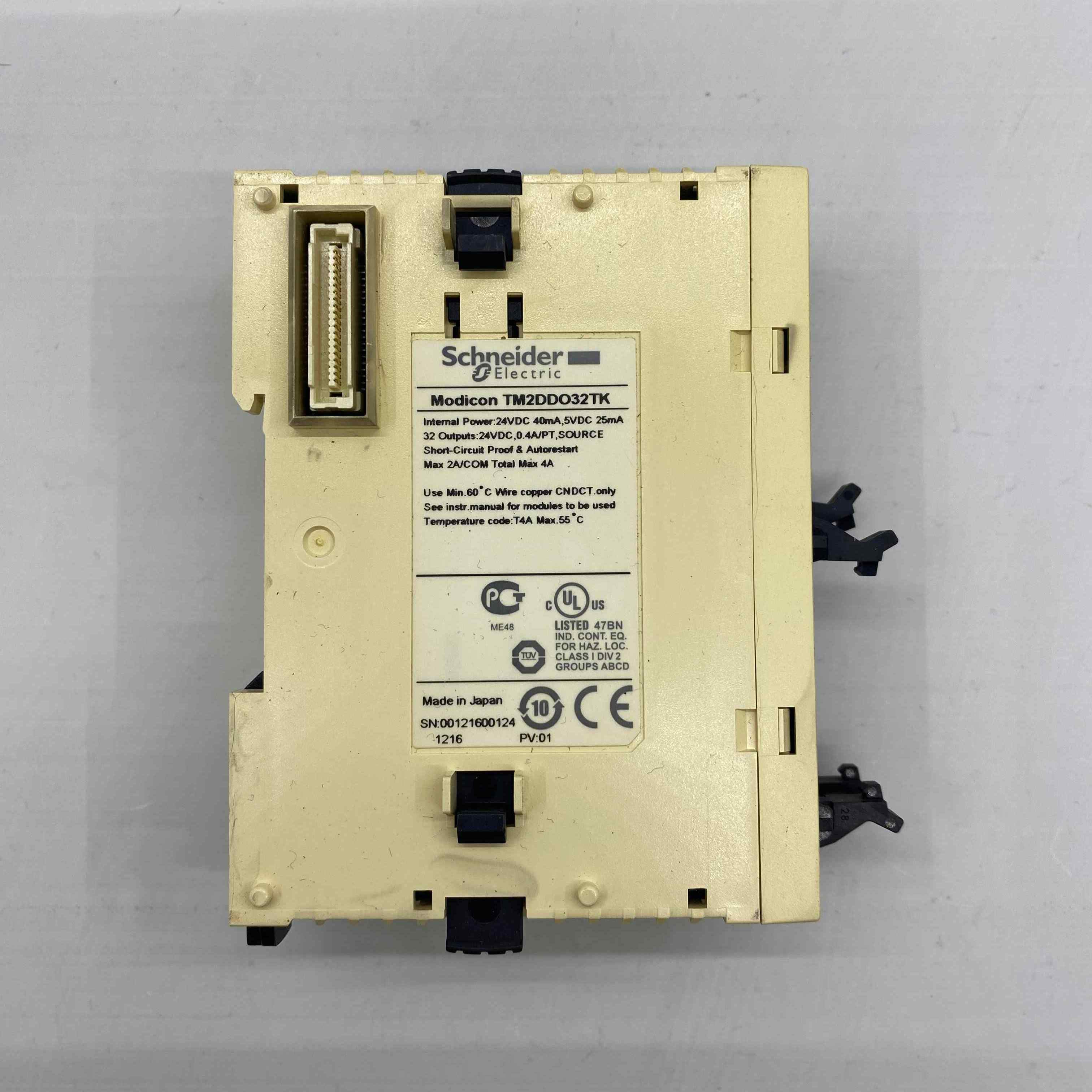 SCHNEİDER TM2DDO32TK 32 Lİ OUTPUT PLC