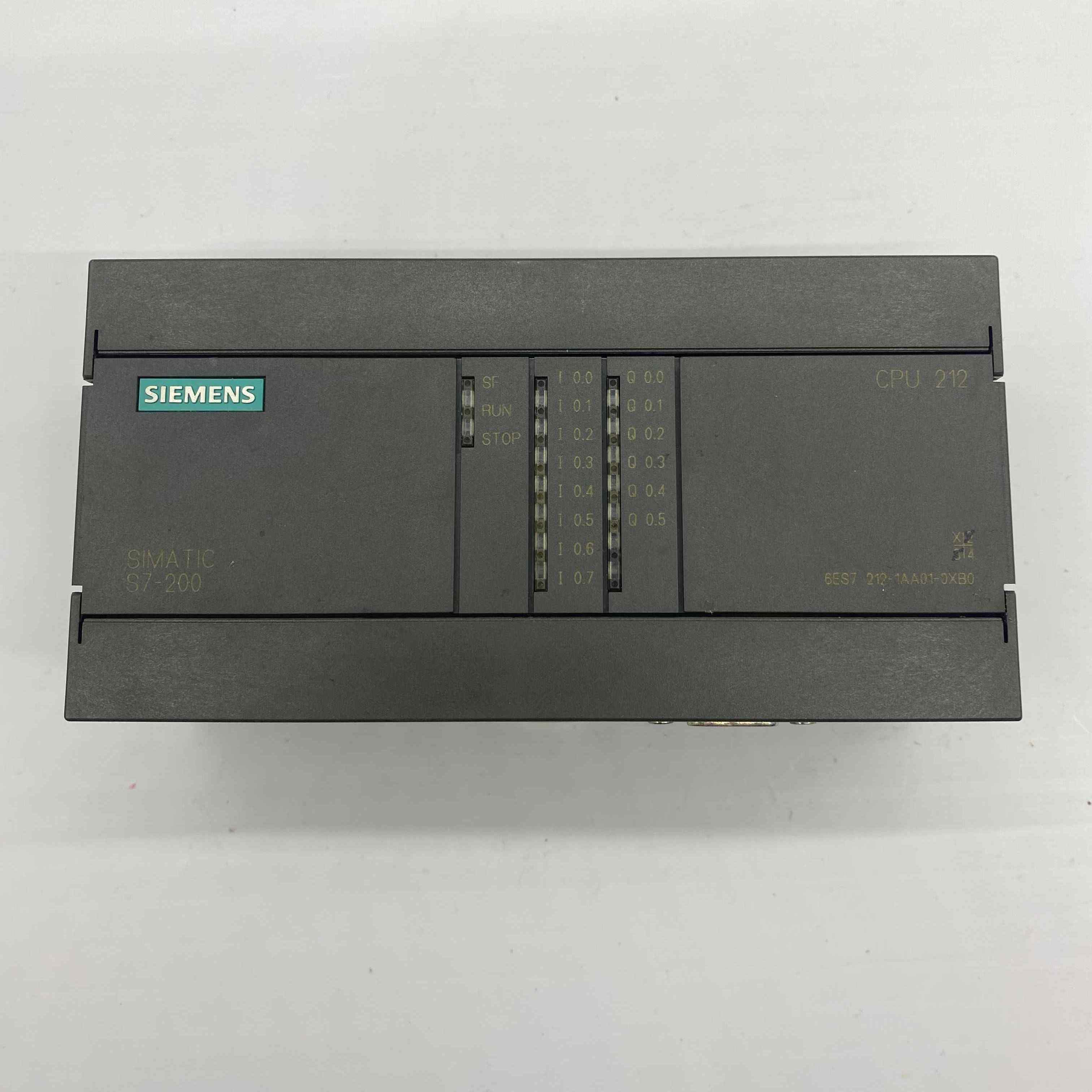 SIEMENS 6ES7212-1AA01-0XB0  PLC