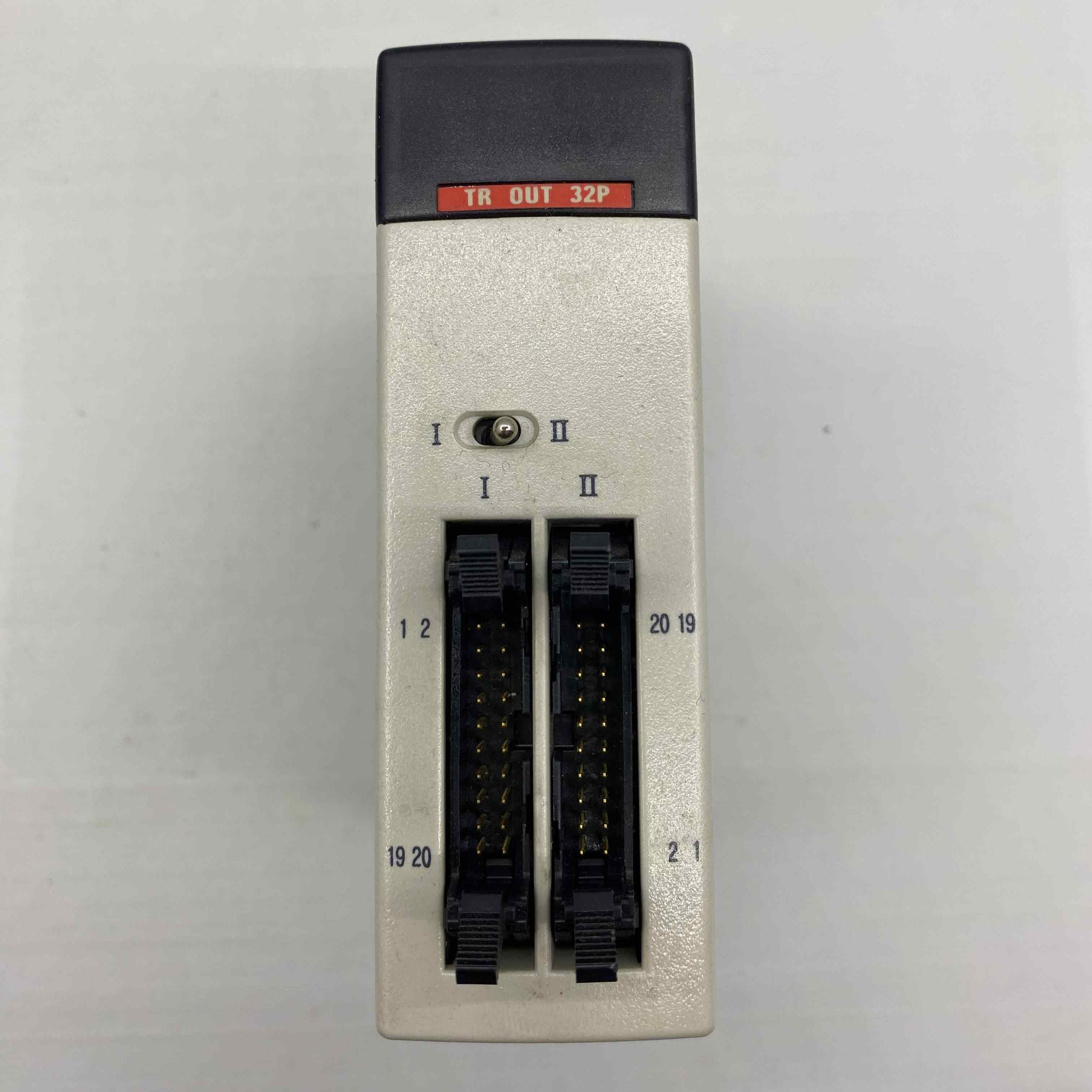 SAMSUNG CPL93484 TR OUT 32P OUTPUT PLC