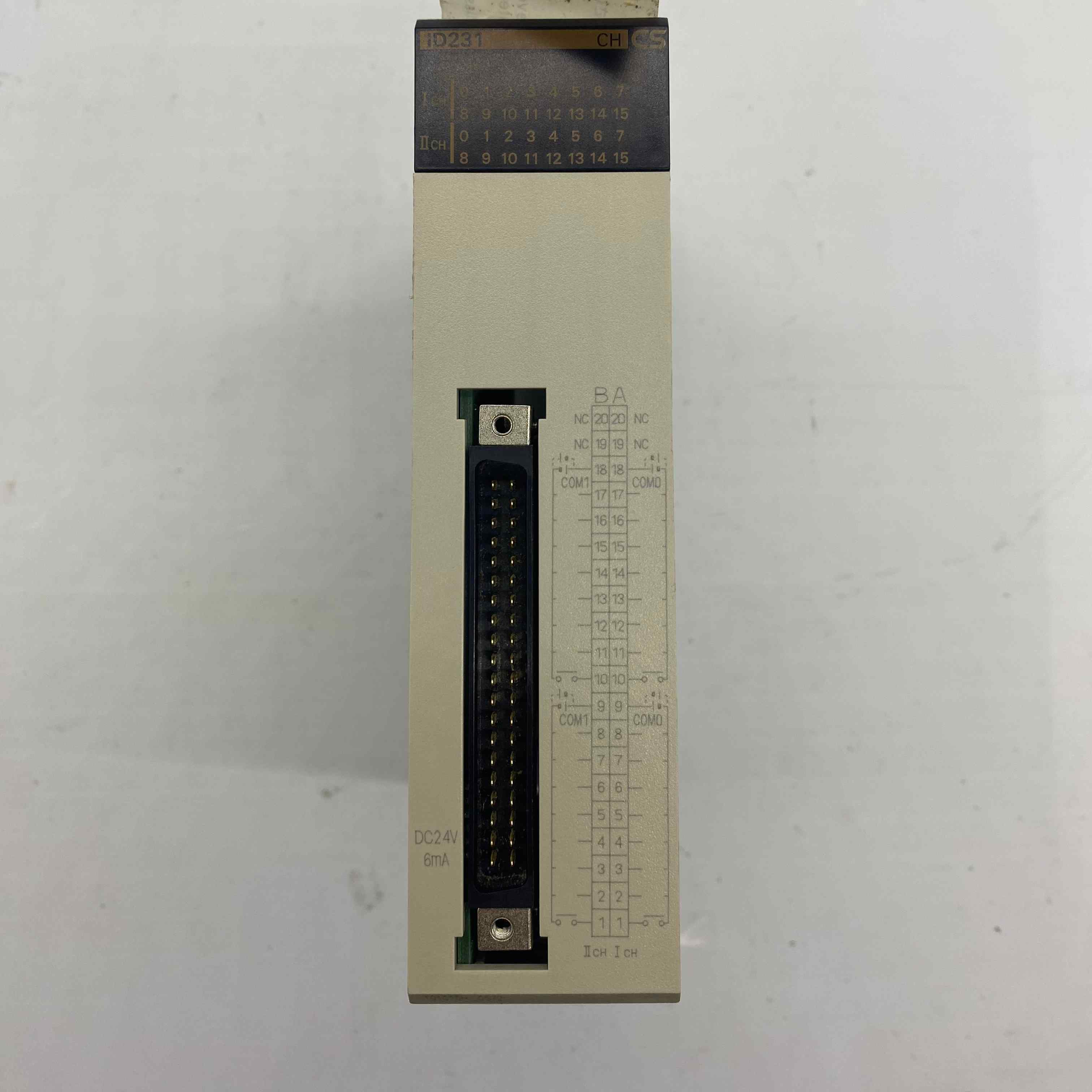 OMRON CS1W-ID231 İNPUT MODÜL PLC