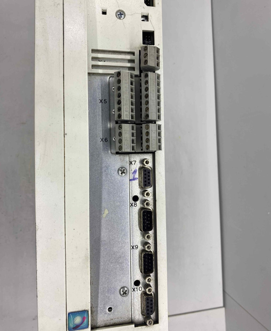 LENZE EVS9324-EP 3KW 380  SERVO SÜRÜCÜ