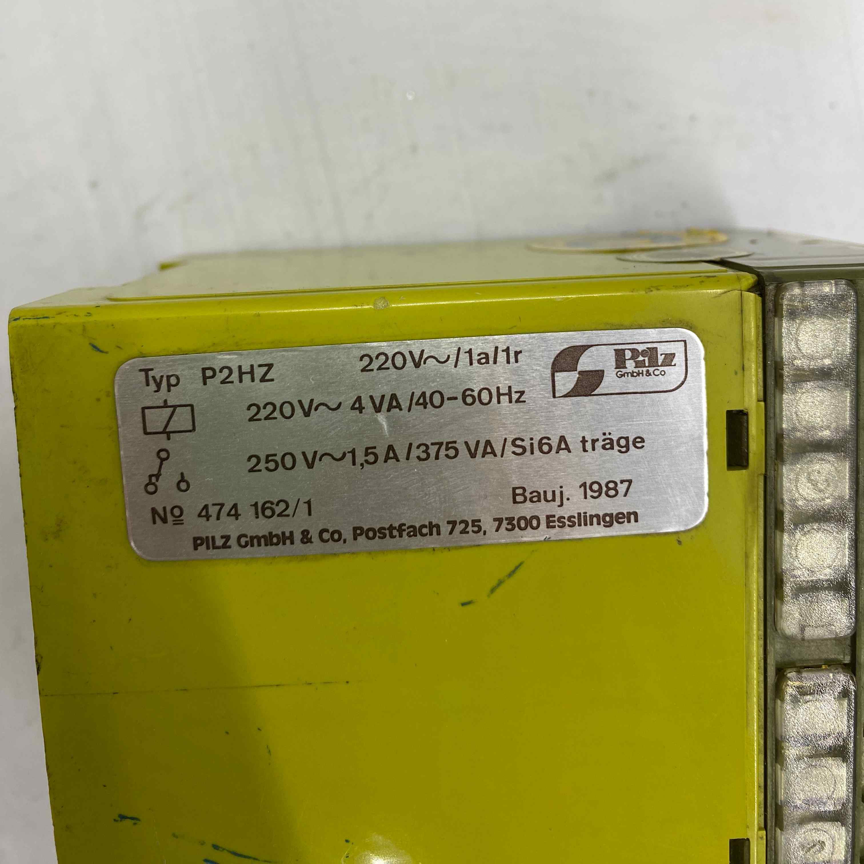 PILZ P2HZ 220V-1A-1R EMNIYET ROLESI 474162-1