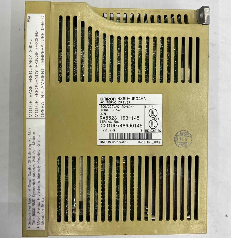 OMRON R88D-UP04HA 0.10KW 220V SERVO SÜRÜCÜ