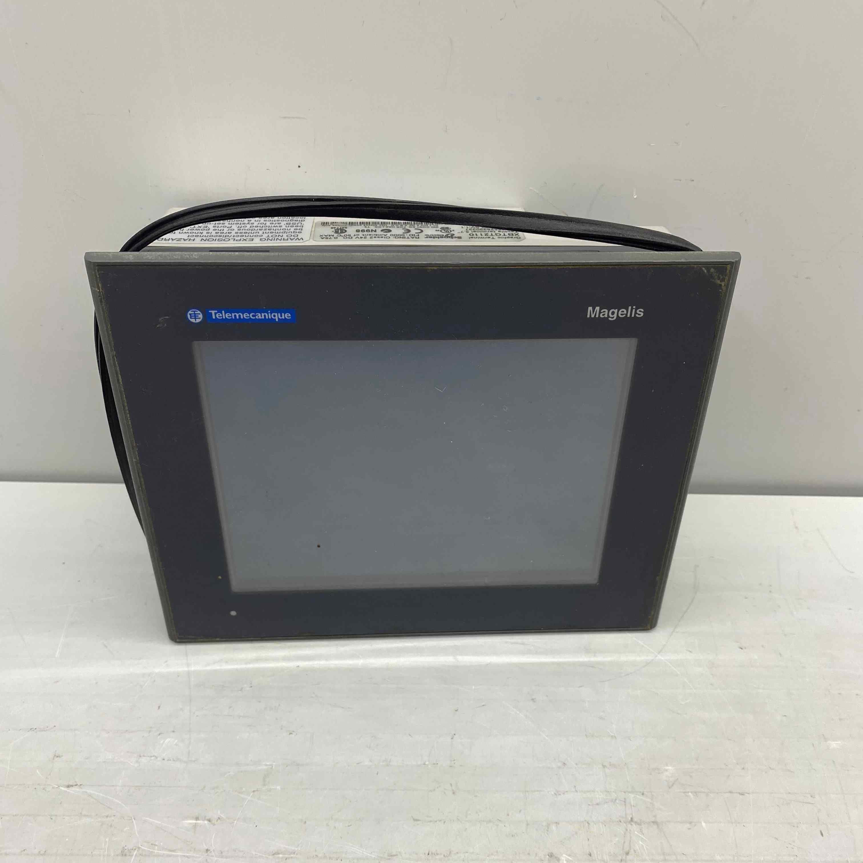 MAGELİS XBTGT2110  EKRAN