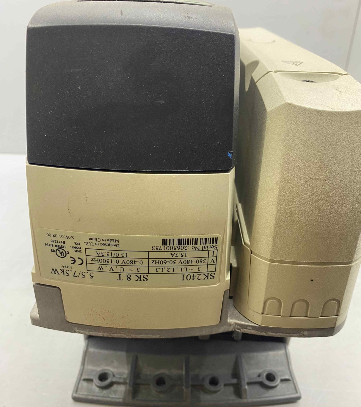 LEROY SOMER SK2401 SK 8 T 5.5/7.5KW 380V SERVO SÜRÜCÜ