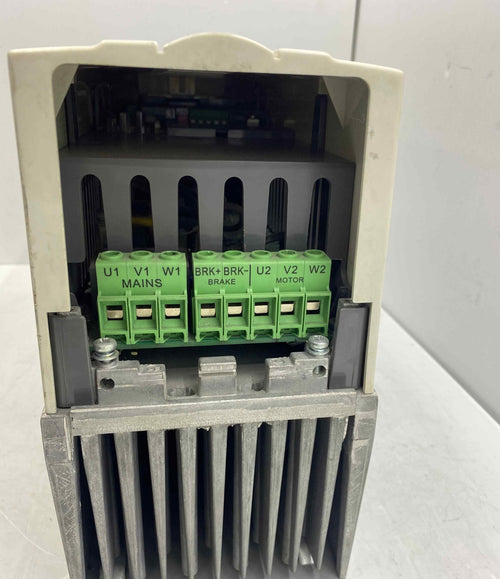 ABB ACS550-01-023A-1 7.5/11KW 380V SÜRÜCÜ