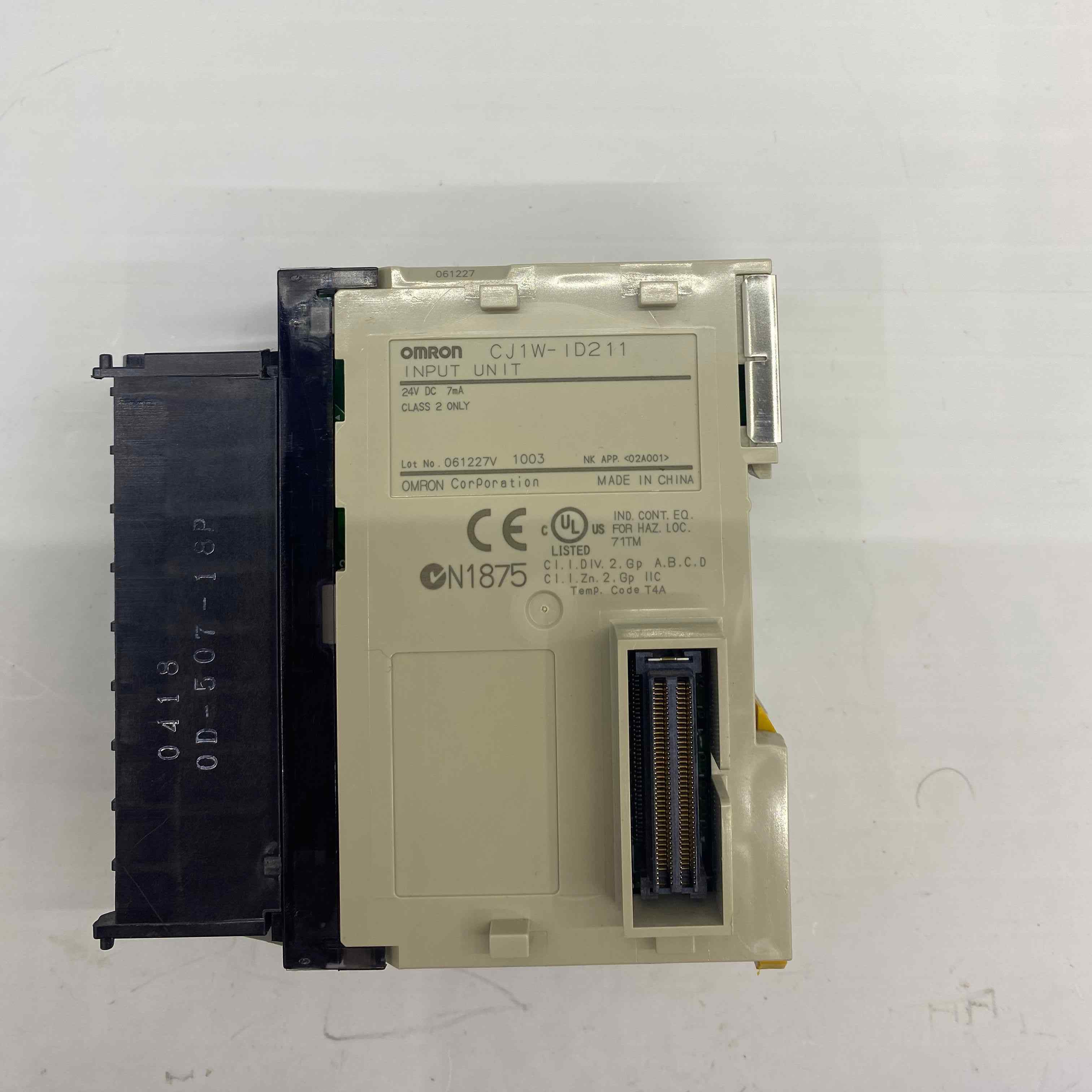 OMRON CJ1W-ID211 GİRİŞ MODÜL PLC