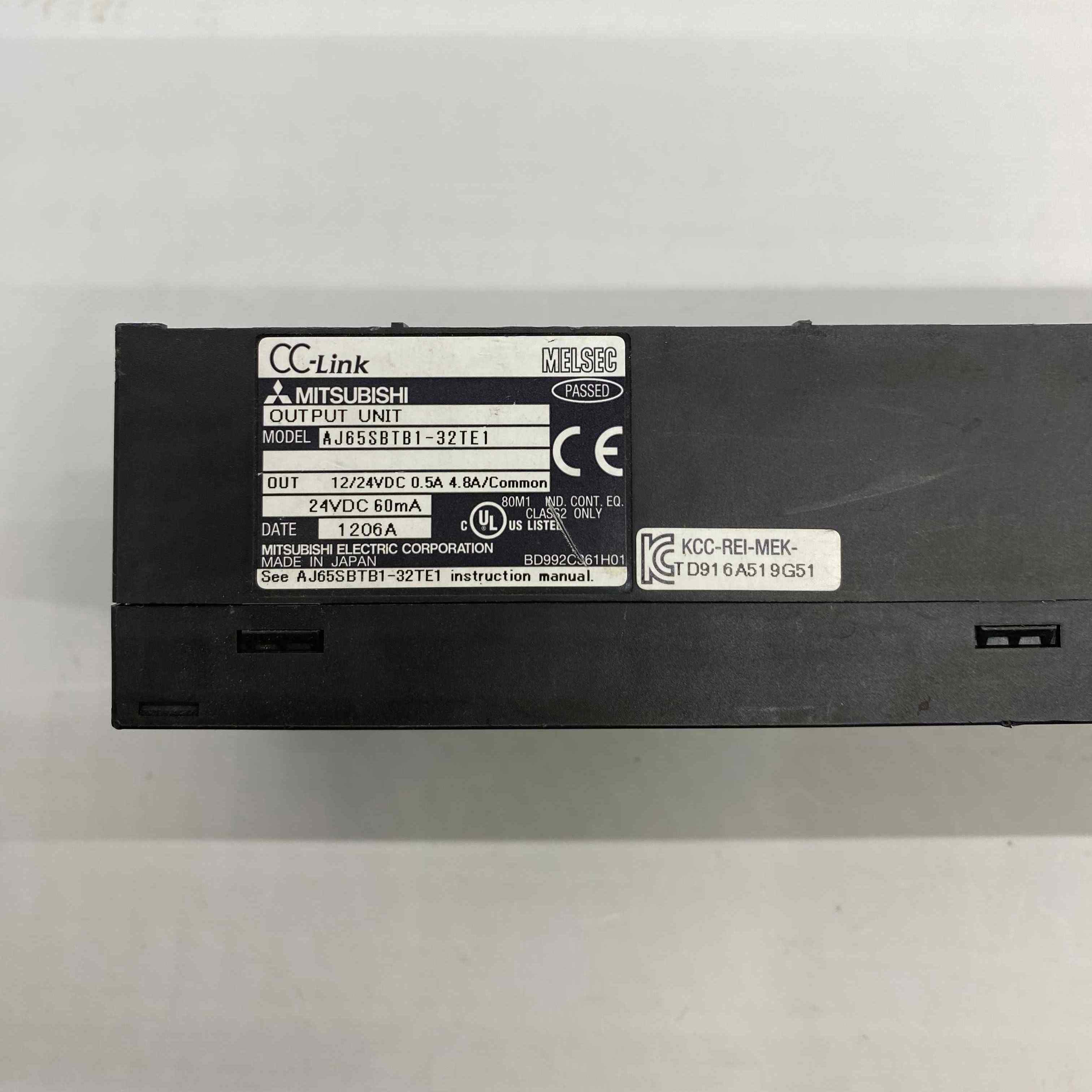 MITSUBISHI AJ65SBTB1-32TE1  PLC