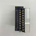 OMRON CJ1W-OC211  PLC