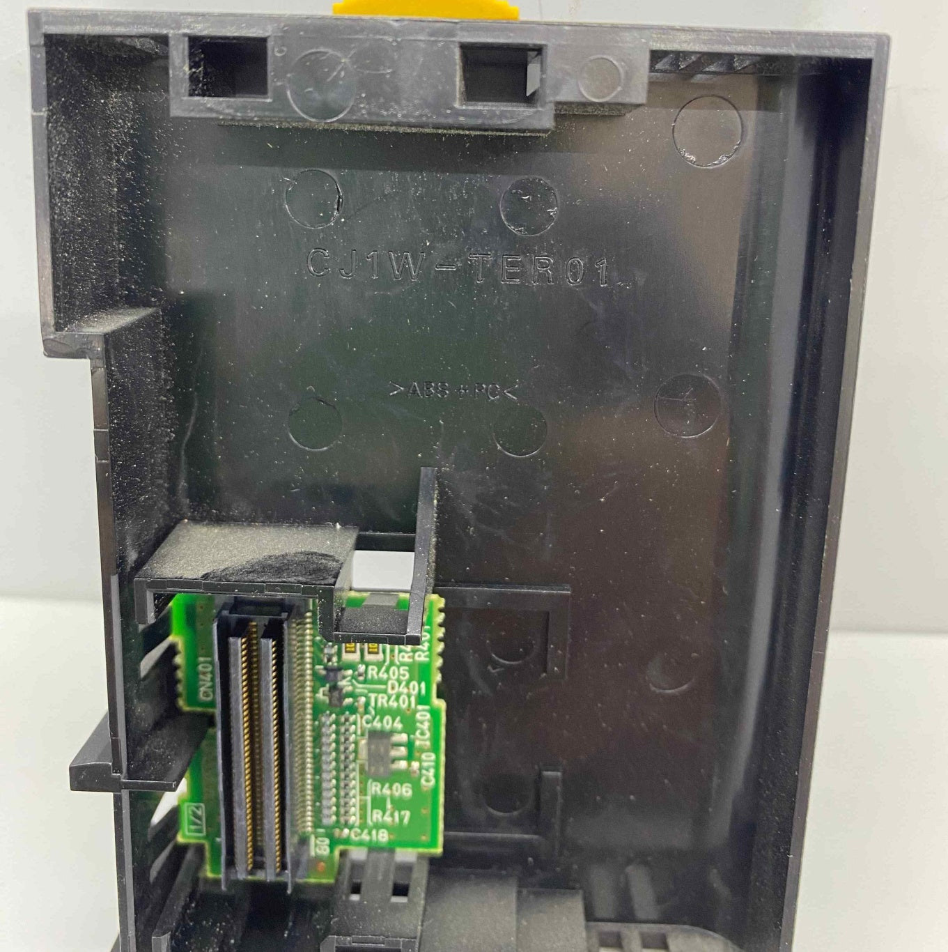 OMRON CJ1W-TER01  PLC SONLANDIRICI PLC MODUL
