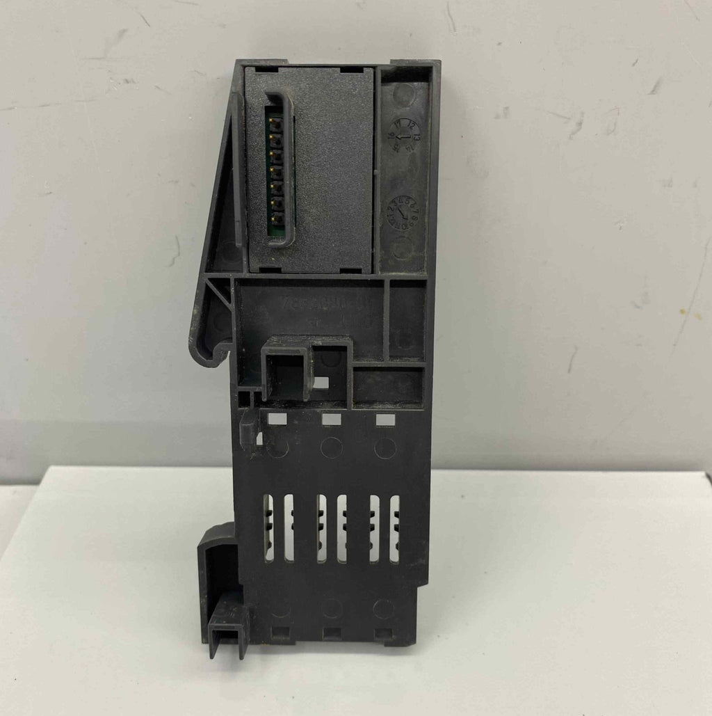 SIEMENS 6ES7 193-4JA00-0AA0 6ES7193-4JA00-0AA0 PLC RACK SONLANDIRMA PLC MODUL