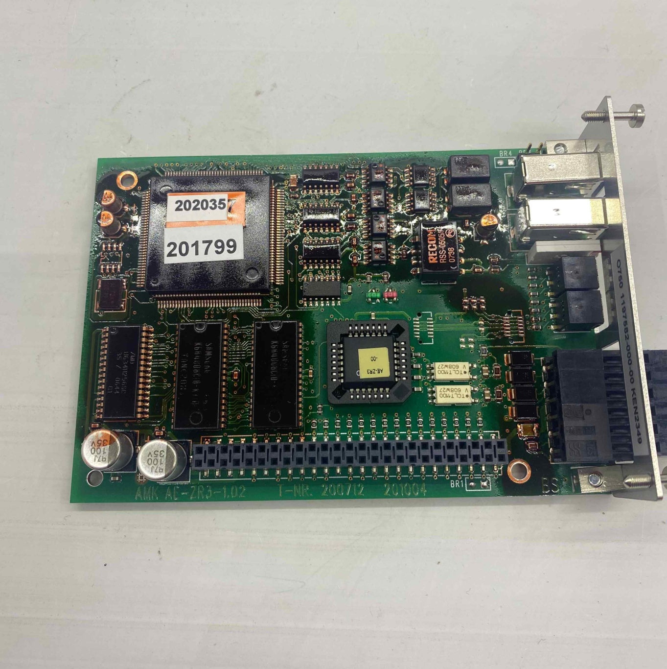 AMK - KW-PLC1 AE-ZR3-1.020  SERVO SÜRÜCÜ