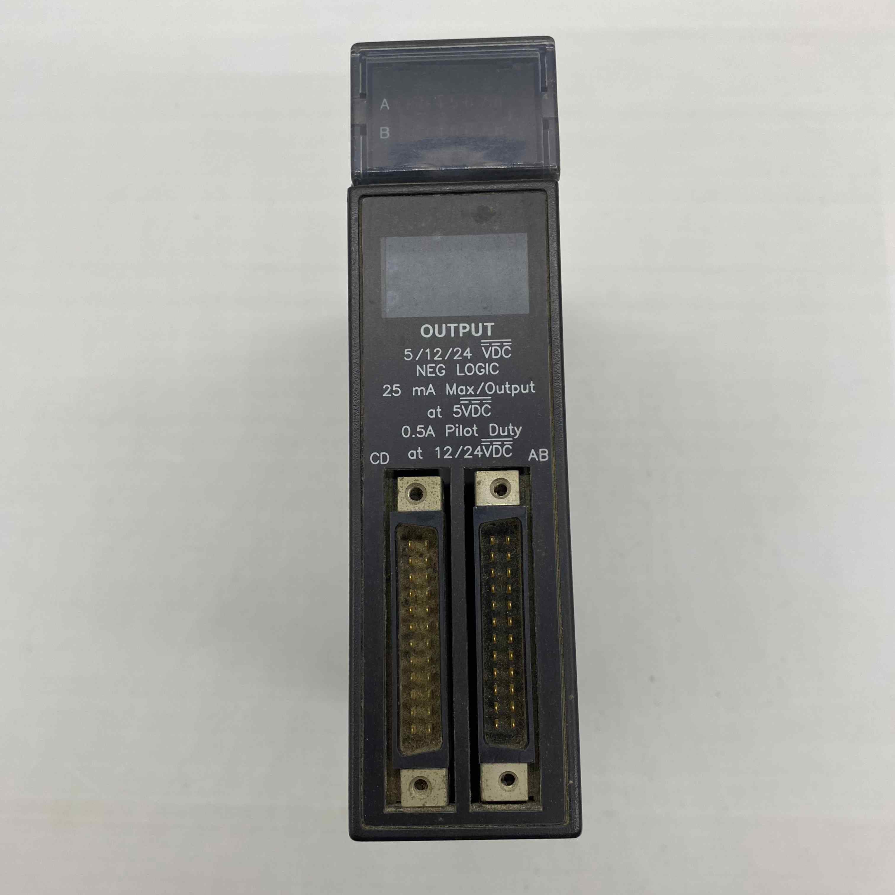 GE FANUC IC693MDL752E  PLC