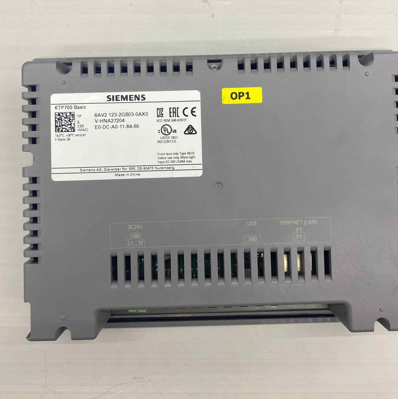 SIEMENS 6AV2123- 2GB03-0AX0   KTP700 BASIC EKRAN