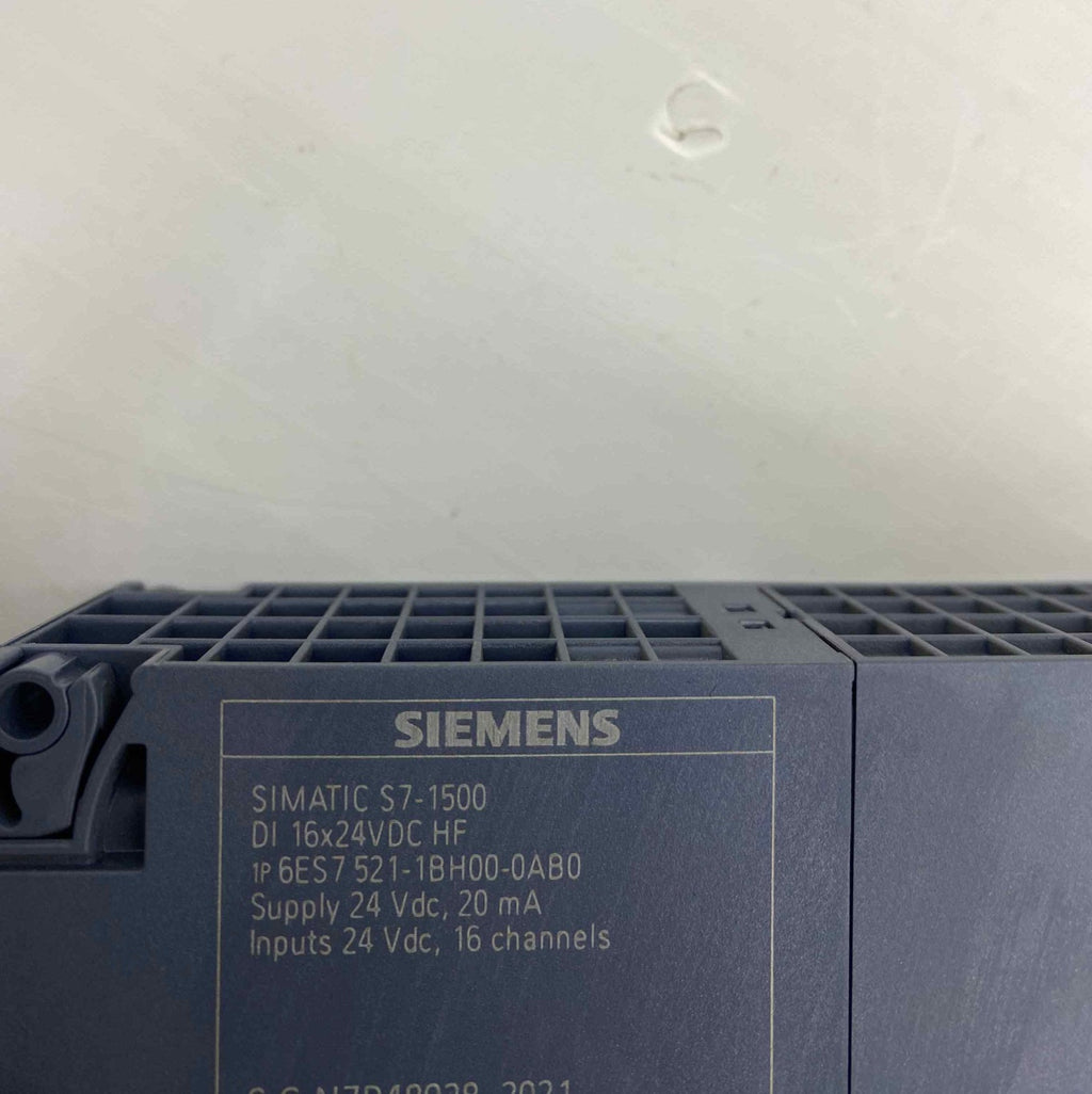 SIEMENS 6ES7521-1BH00-0AB0 DİG. İNPUT 16X 1İ SIFIR PLC