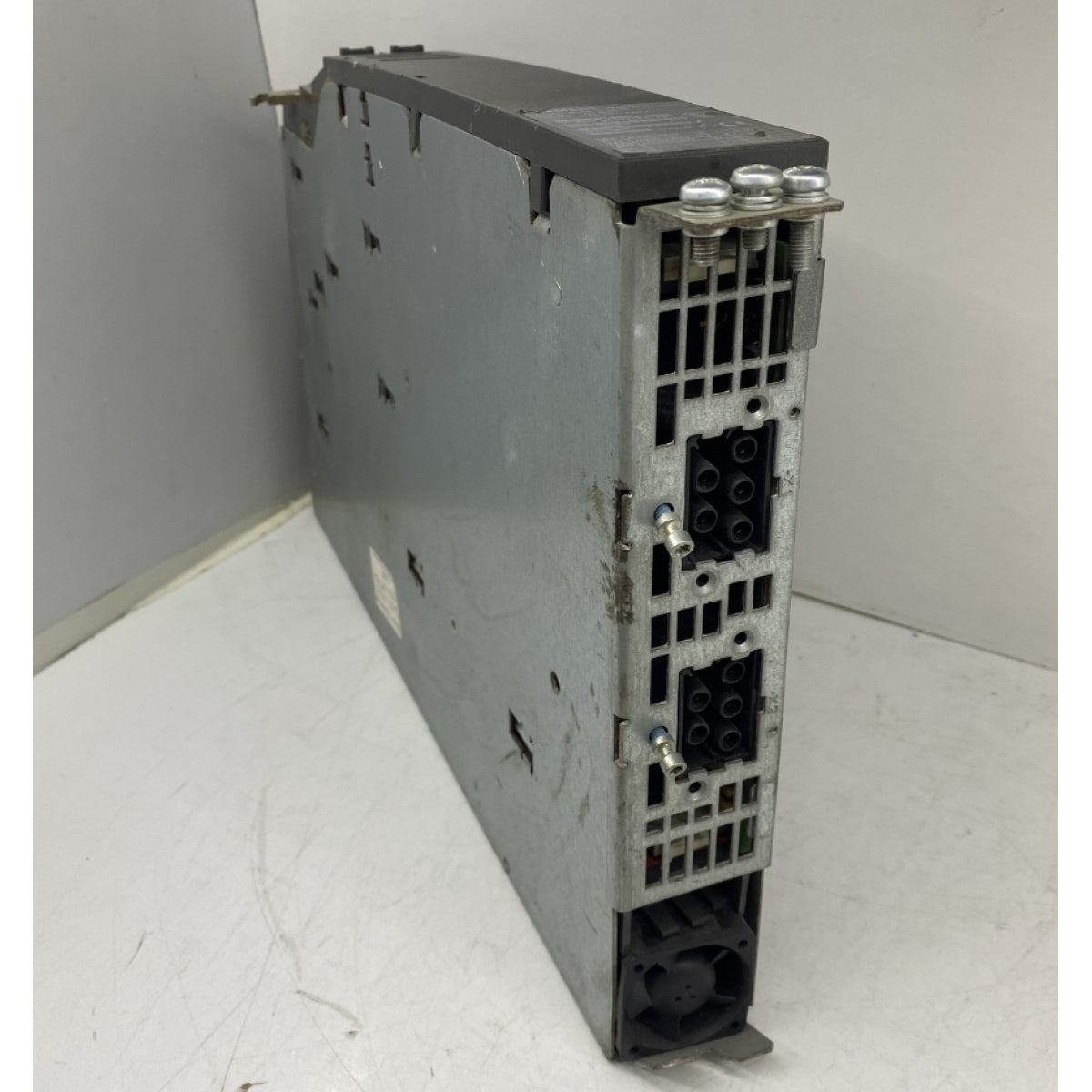SIEMENS 6SL3 120-2TE15-0AA0 5A SERVO DRIVE