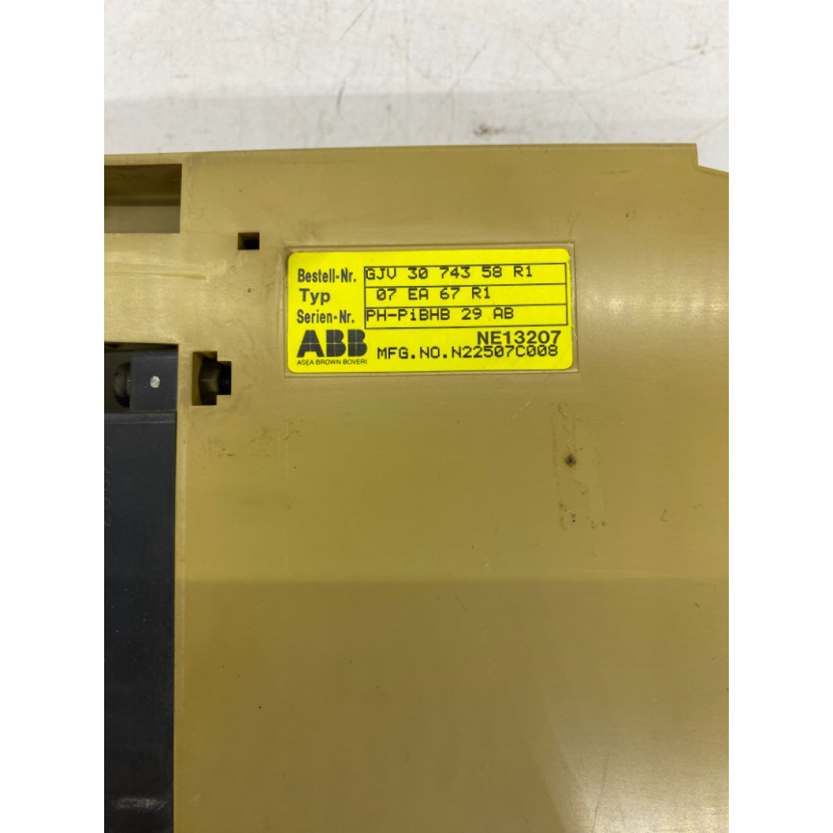ABB 07 EA 67   PLC