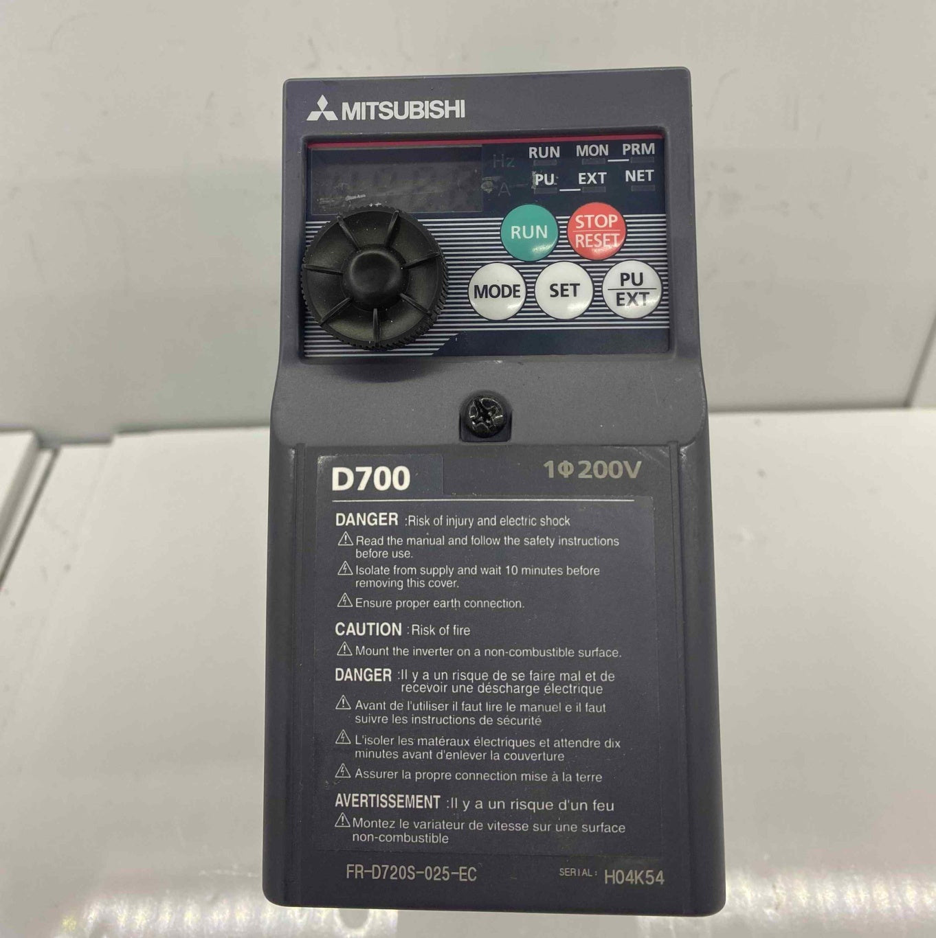 MITSUBISHI FR-D720S-025-EC  0.40KW 220V  SÜRÜCÜ